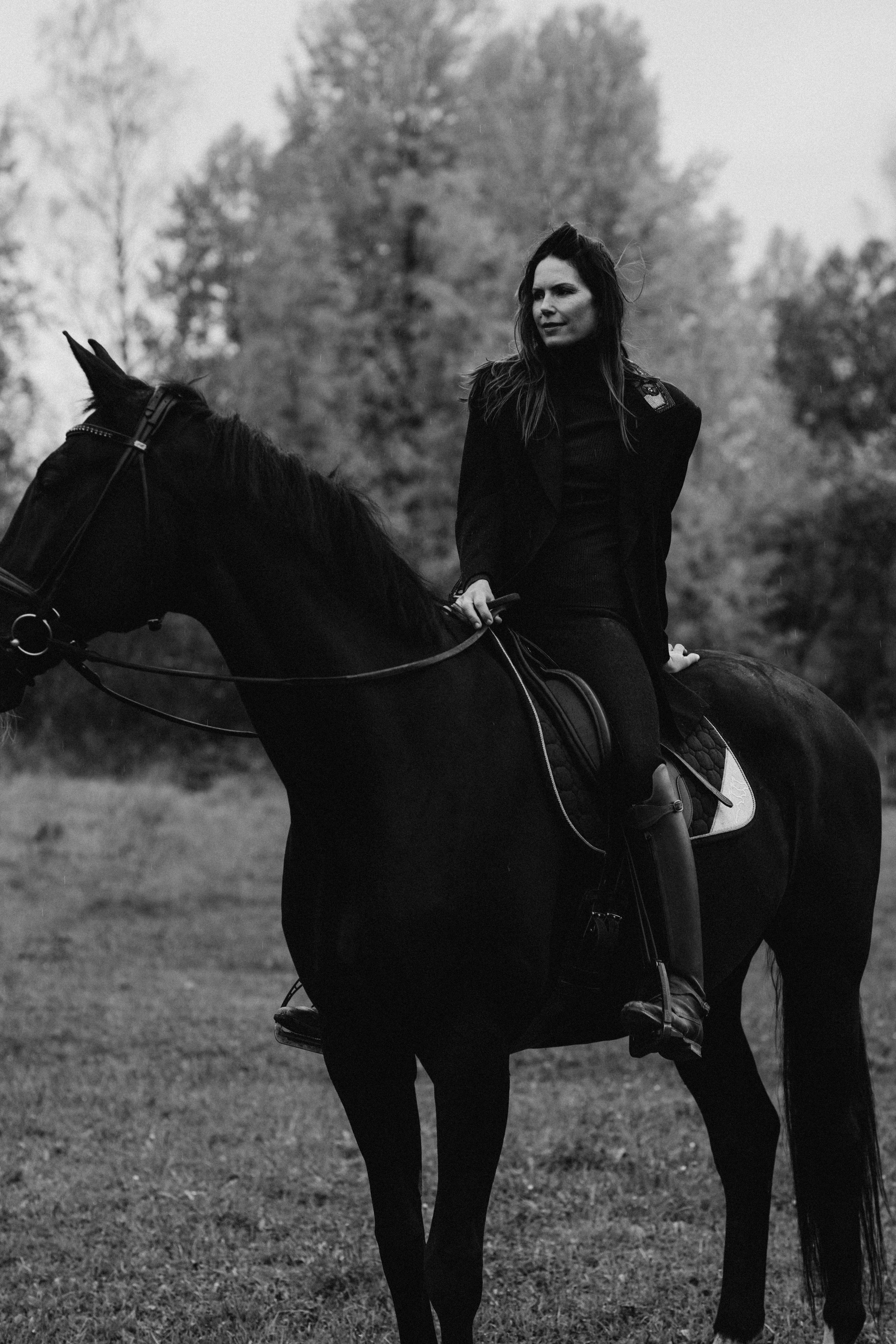 Susanna Hyypiä. Wedding and portrait photographer in Helsinki Vickan O