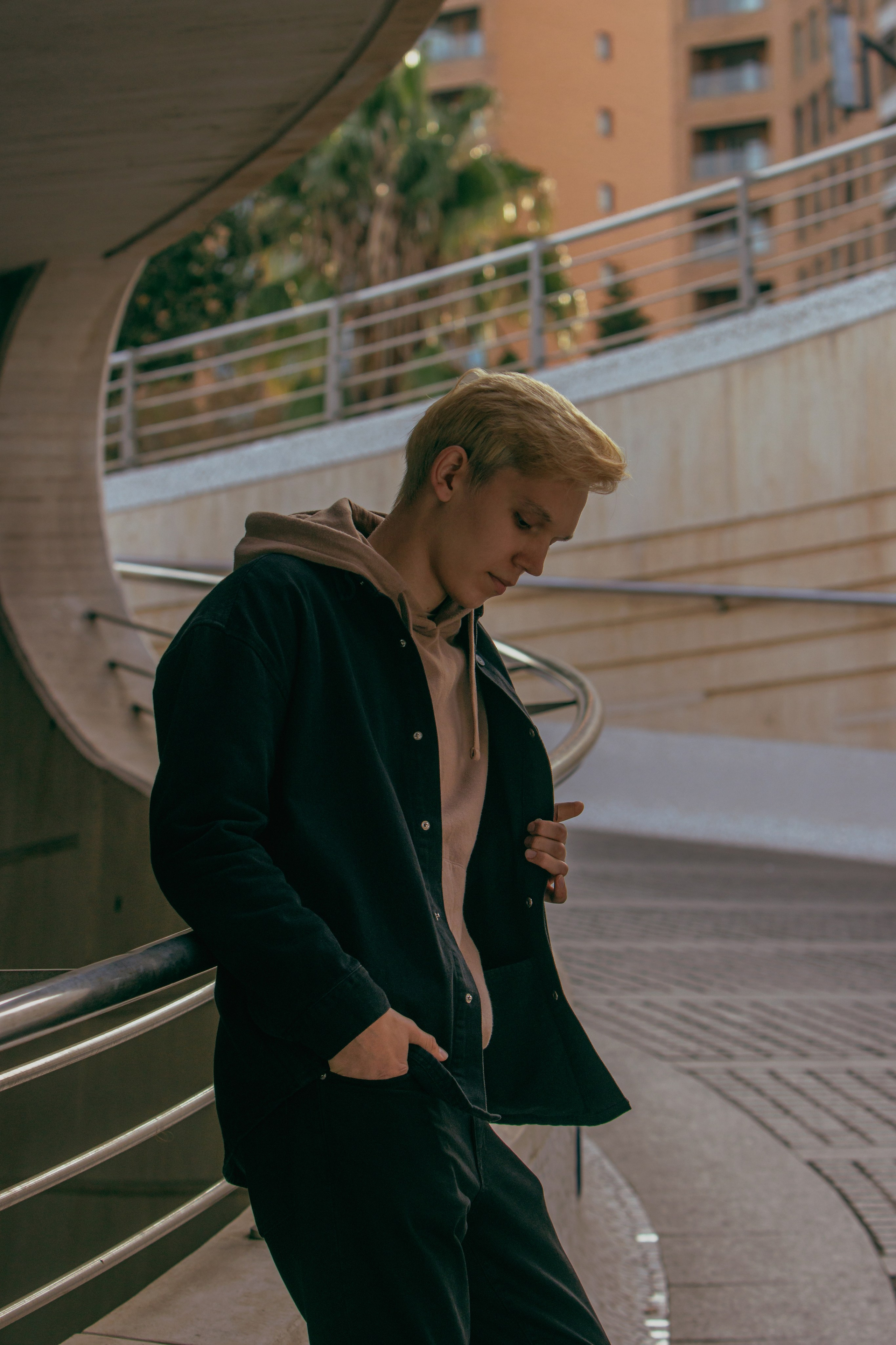 Retrato de un hombre en Valencia. Fotógrafo de retrato, familia y reportajes en Valencia | España | Europa Vitalii Lumier