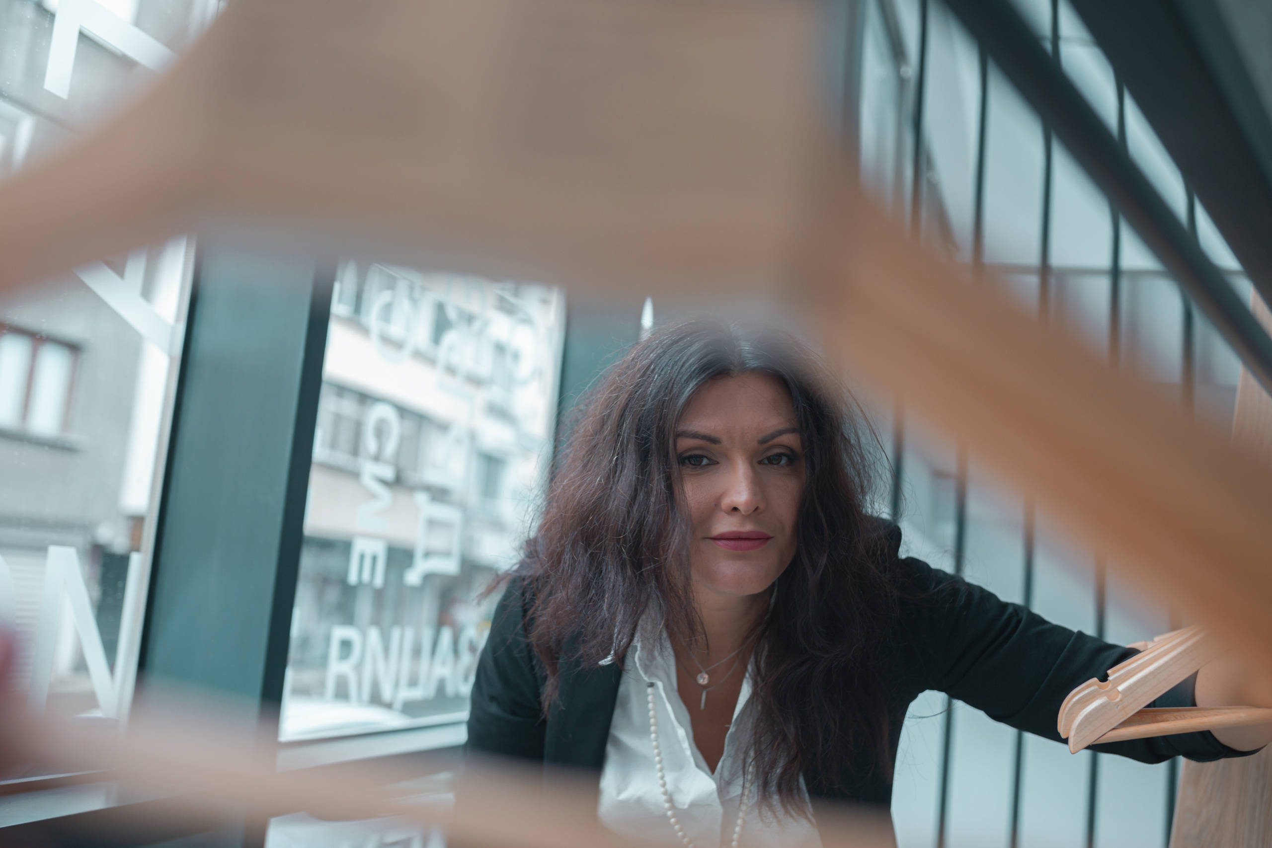 Business. Фотограф Бургас. Фотосесии в студио и на открито, портрети, заснемане