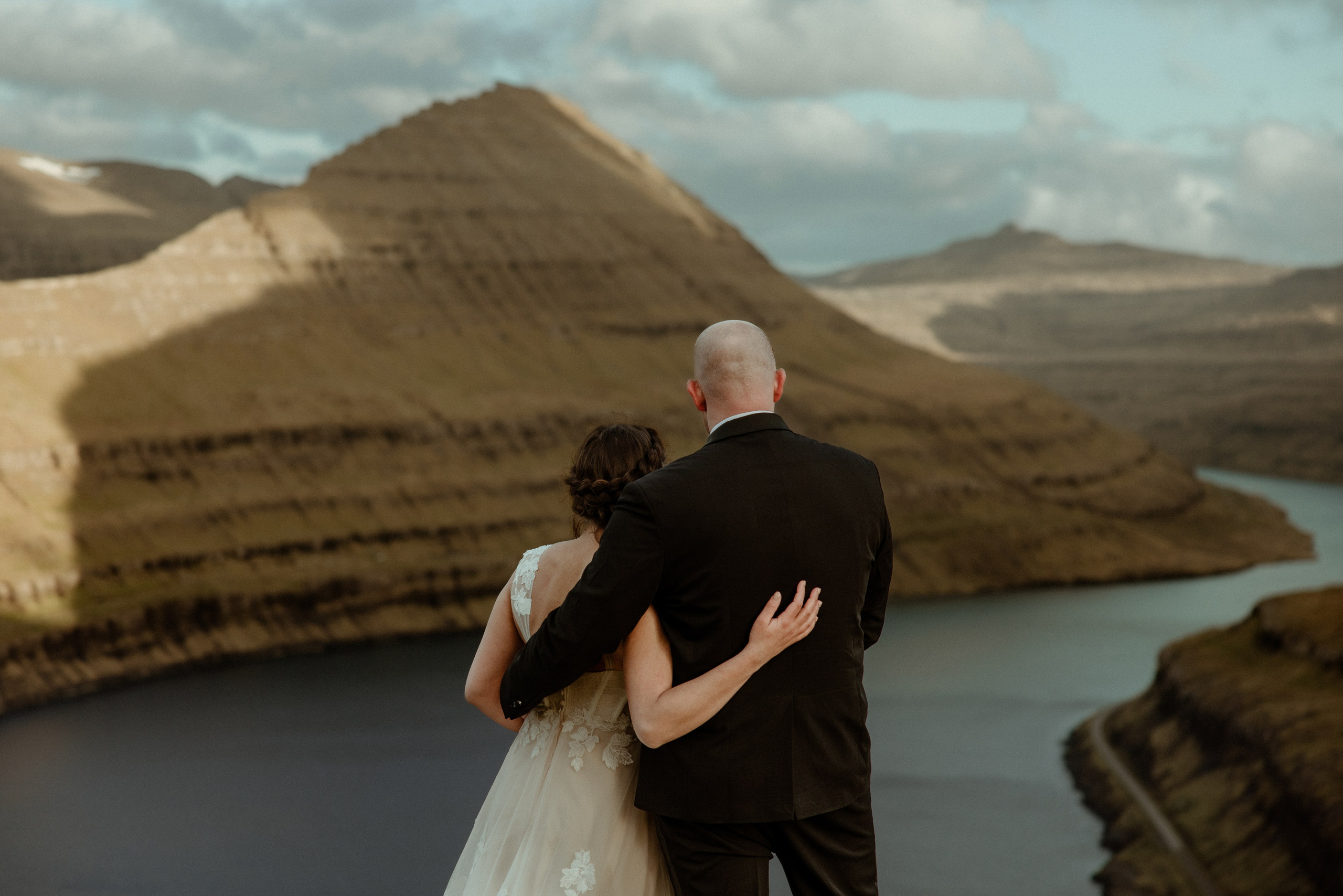 Faroe Islands elopement | Adventure wedding in Faroe Islands. Iceland elopement photo and video | Nikolaichik Photo