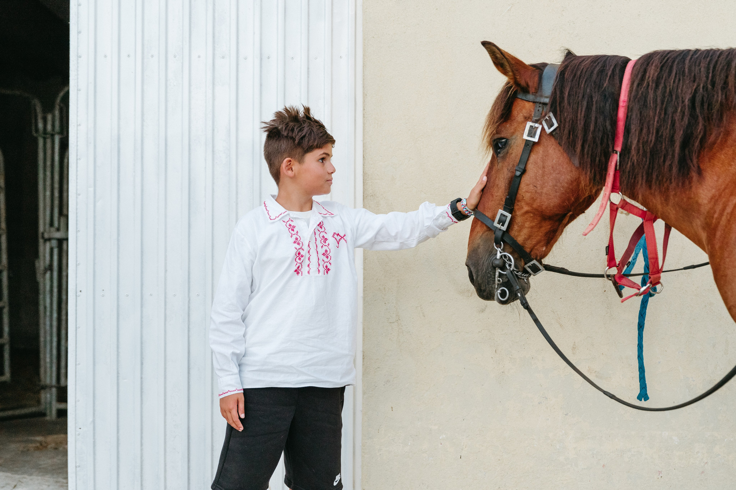 Marlene & Tiago com filhos. Passeios a Cavalo na Praia Peniche | Eco Salgados Agroturismo