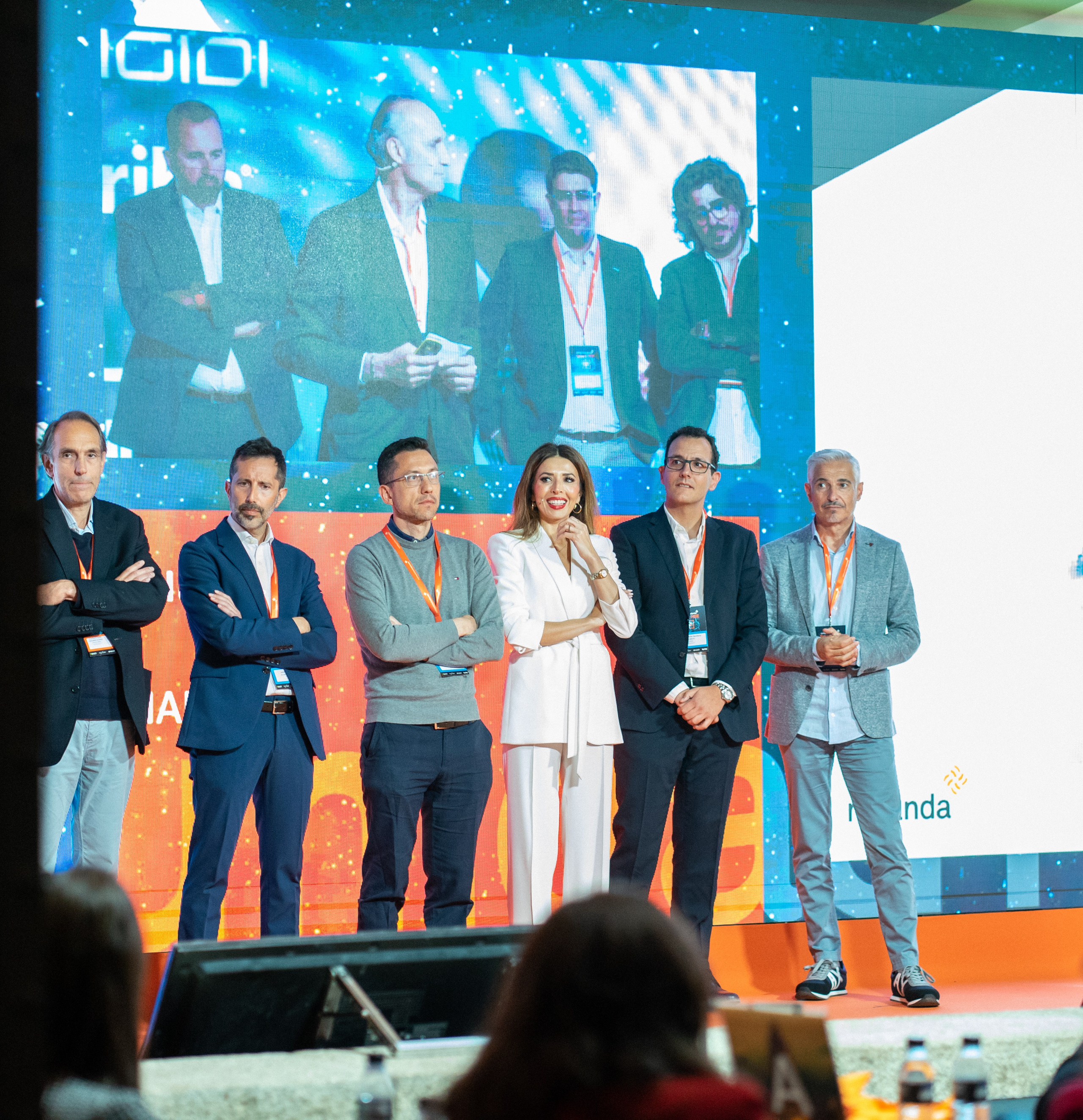 Nalanda. Smart HSE Link-Up. Женские портреты в Мадриде — естественная красота и свет | Anna Maruleva