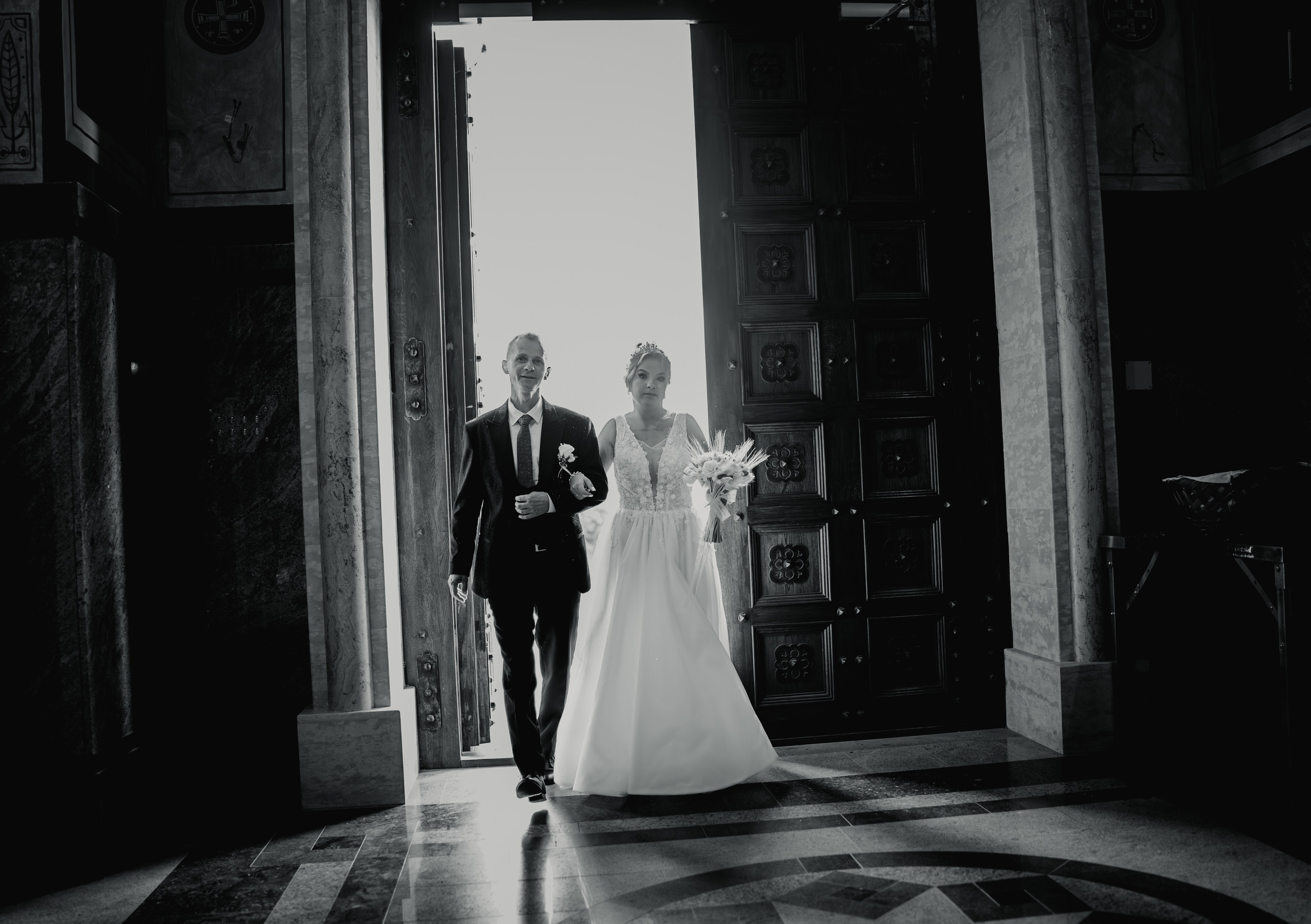 Roberta&Claudiu. Avram Madalina Photography