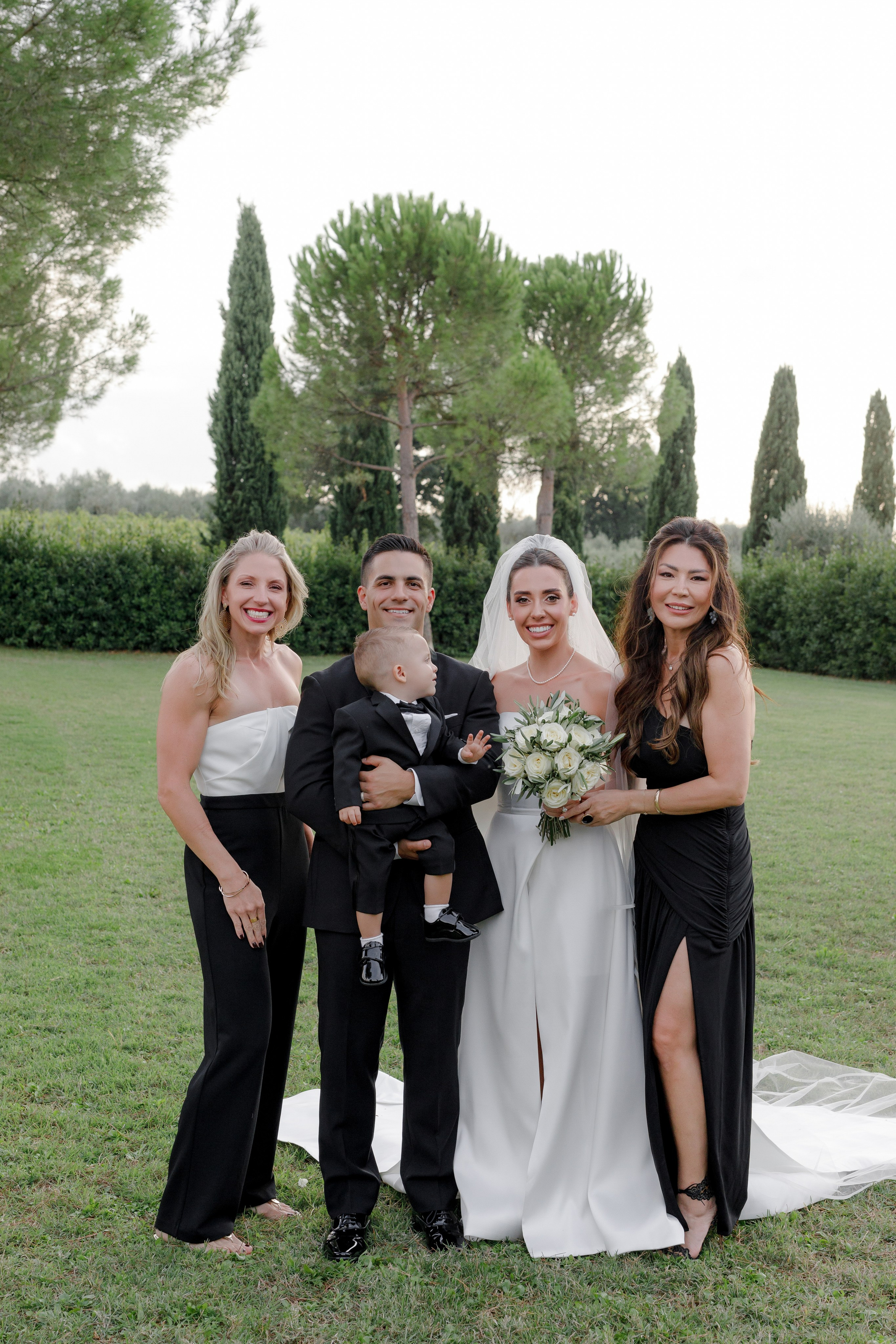 Dom&Ally. Wedding photographer Italy