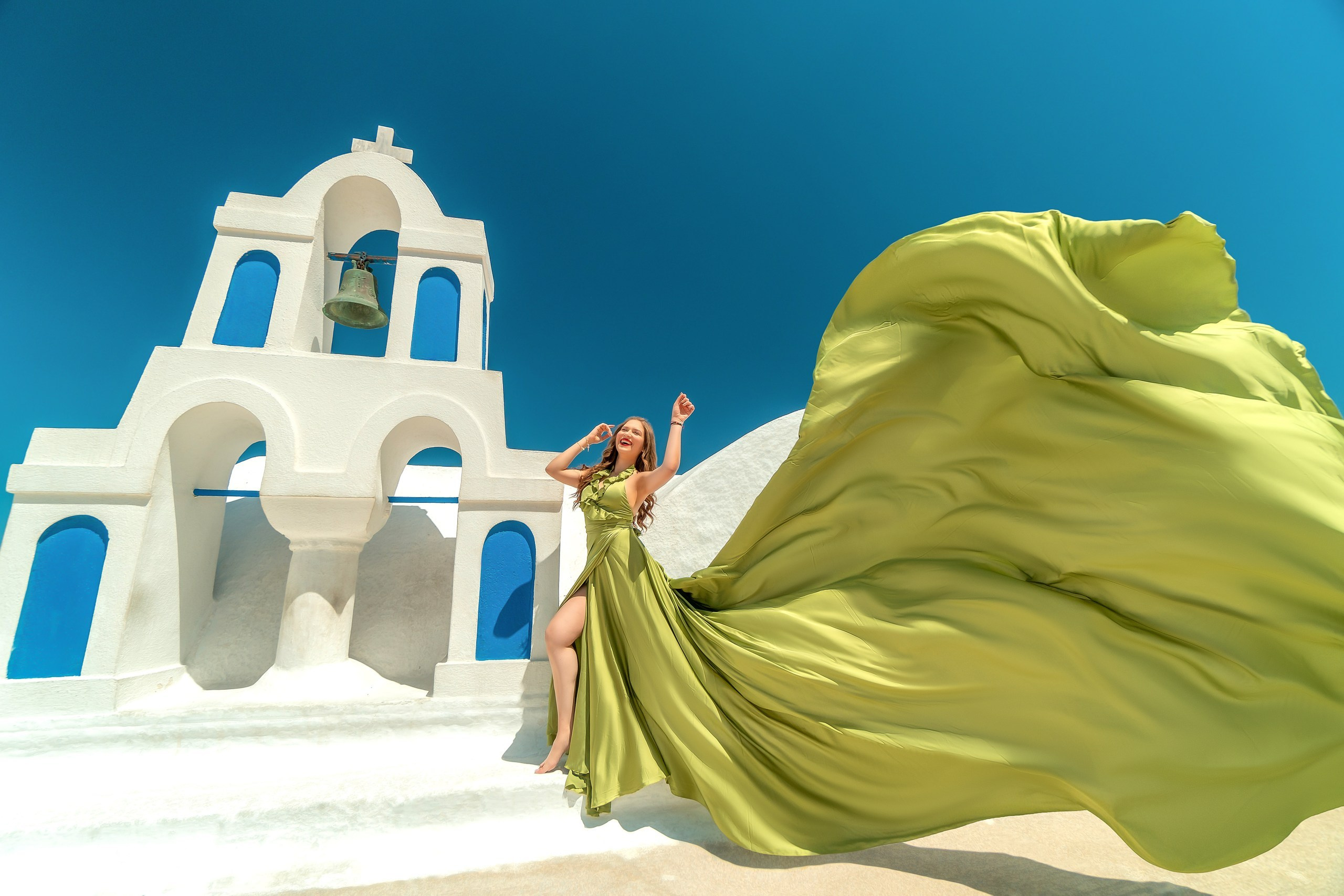 Santorini flying dress. Photographer in Santorini SokoLOVE Alex| Flying Dress Santorini