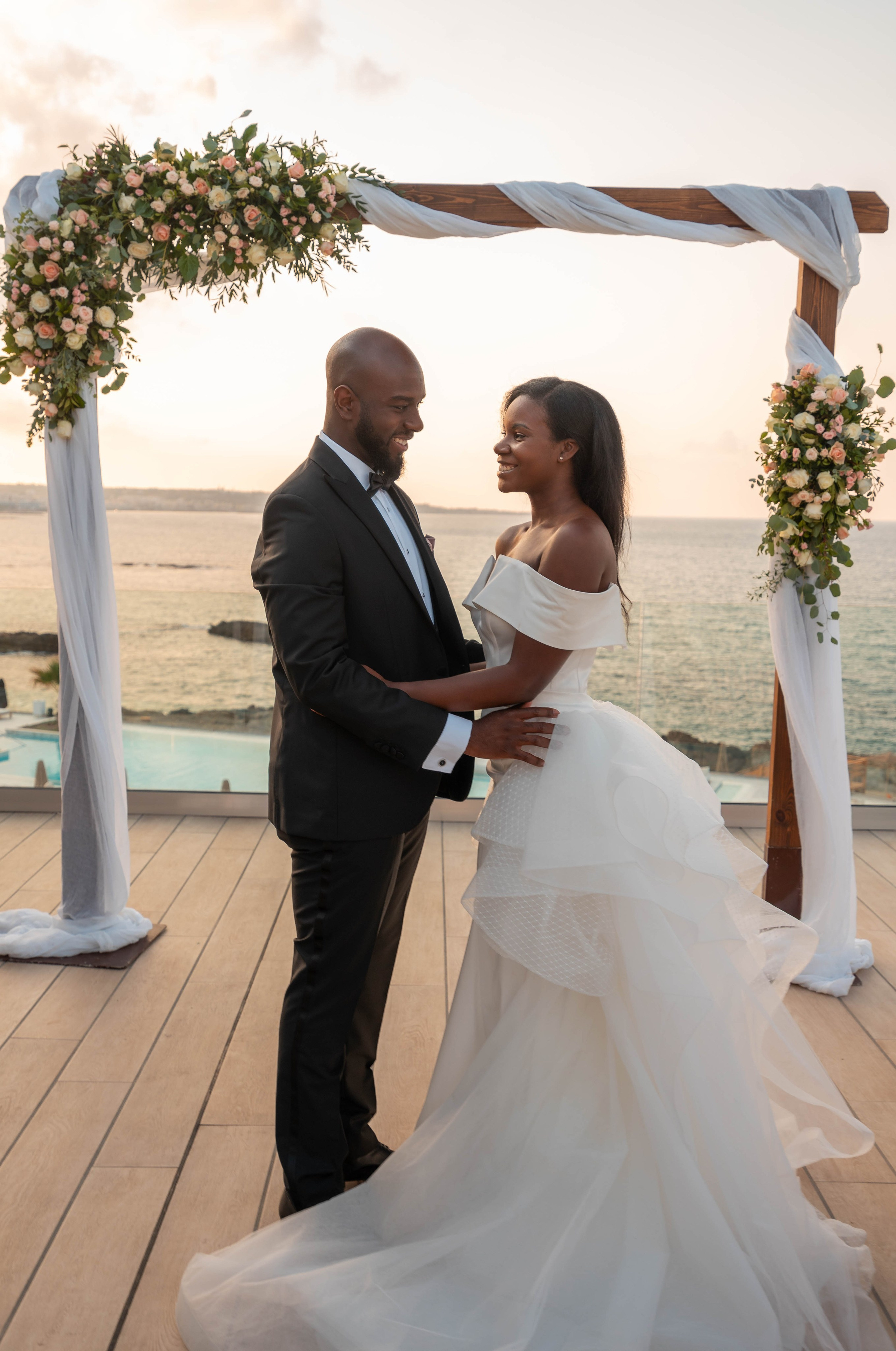 Wedding photographer. Photographer in Santorini SokoLOVE Alex| Flying Dress Santorini