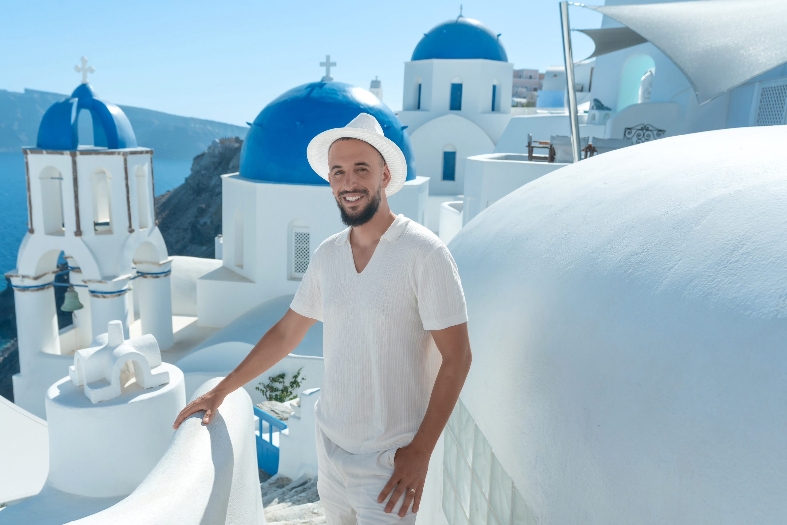 Maternity Photoshoot in Oia, Santorini: An Orange Flying Dress Dream. Photographer in Santorini SokoLOVE Alex| Flying Dress Santorini