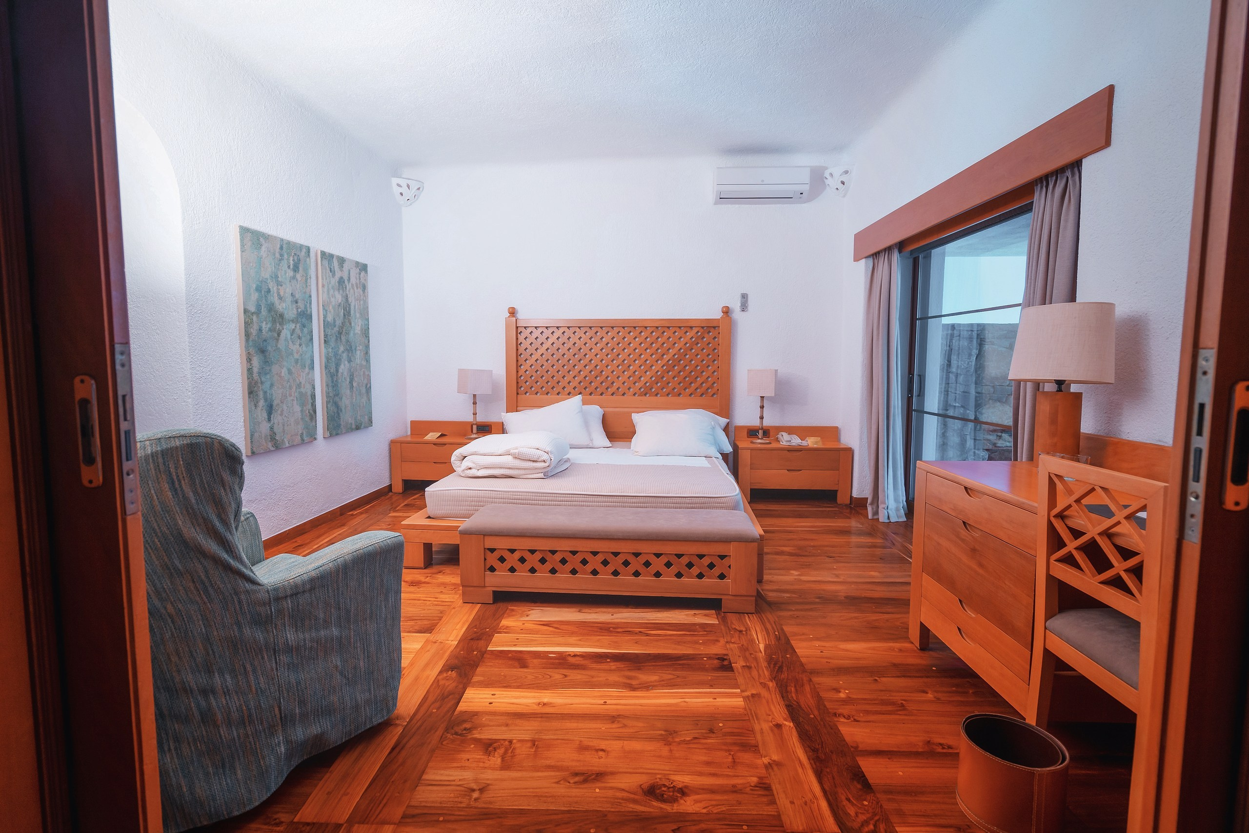 Porto Elounda Golf & Spa Resort – Luxury Photography by Sokolove. Photographer in Santorini SokoLOVE Alex| Flying Dress Santorini