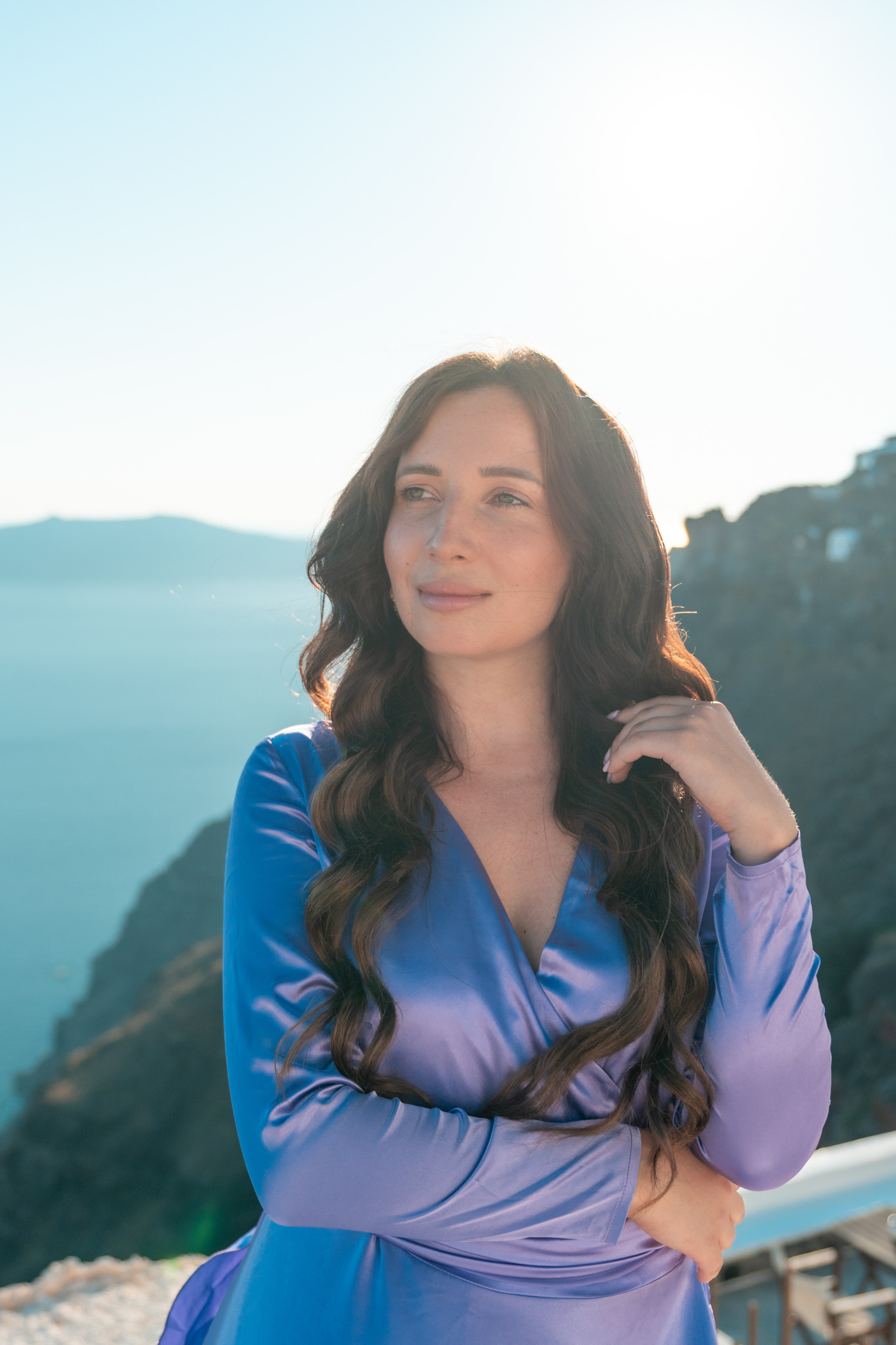 Séance photo d'une heure en robe volante. Photographe vidéaste à Santorin|Séances photos de Robe volante Santorin|
