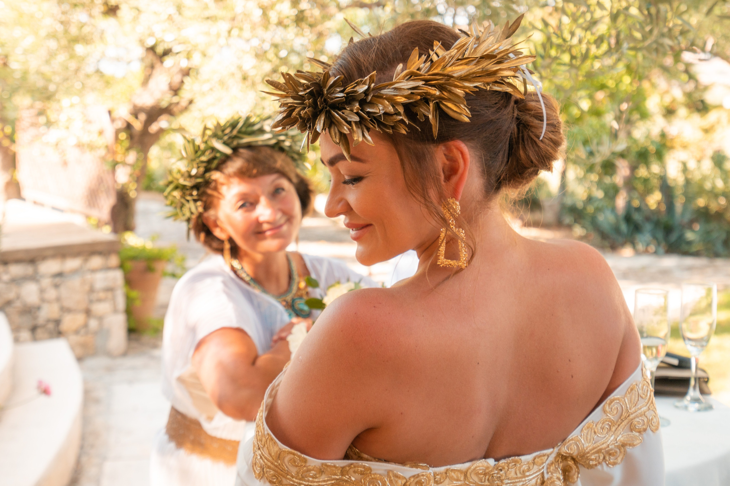 Wedding photographer. Photographer in Santorini SokoLOVE Alex| Flying Dress Santorini