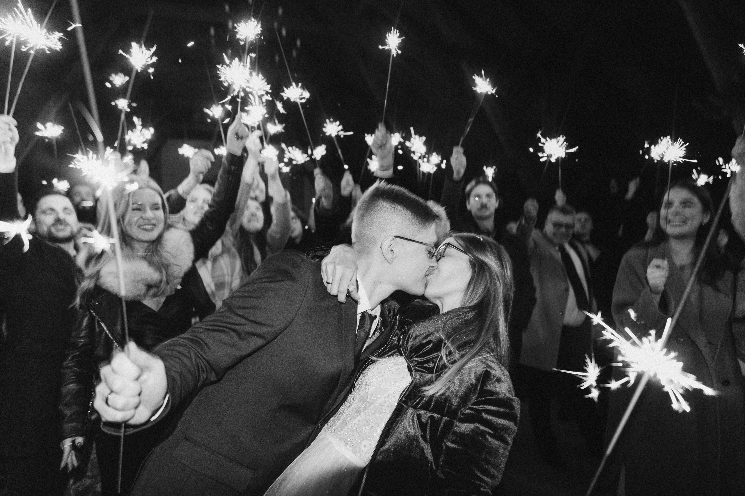 Michał Śmigiel Foto – Fotograf ślubny w całej Polsce | Naturalny reportaż pełen emocji. Michał Śmigiel Fotografia