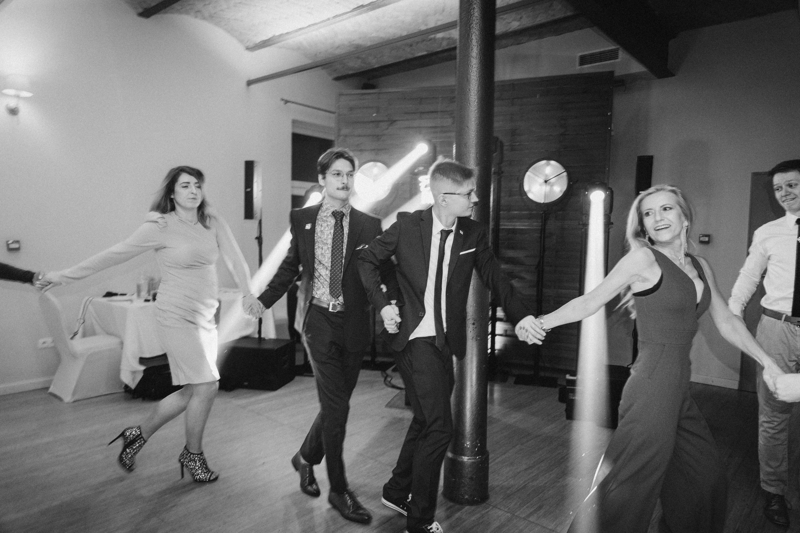 Michał Śmigiel Foto – Fotograf ślubny w całej Polsce | Naturalny reportaż pełen emocji. Michał Śmigiel Fotografia