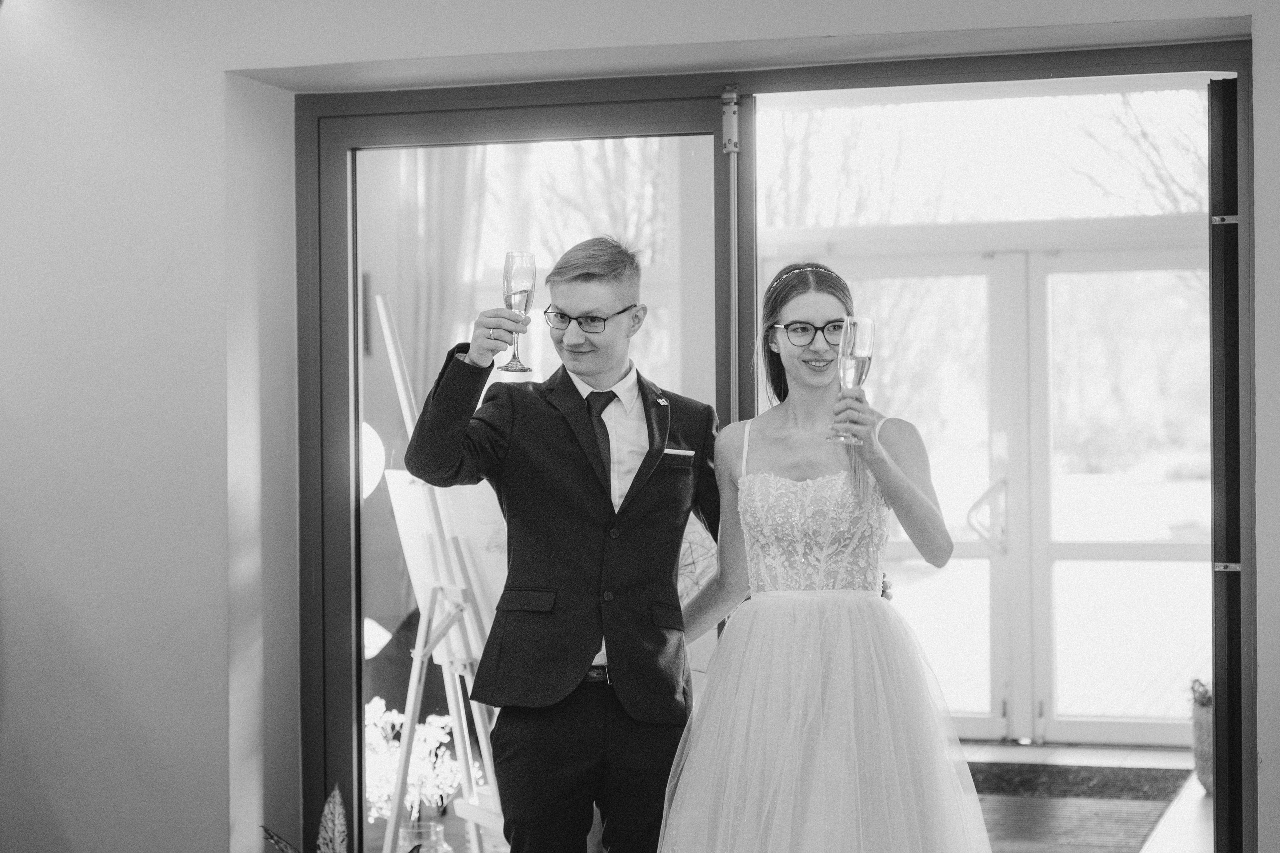 Michał Śmigiel Foto – Fotograf ślubny w całej Polsce | Naturalny reportaż pełen emocji. Michał Śmigiel Fotografia