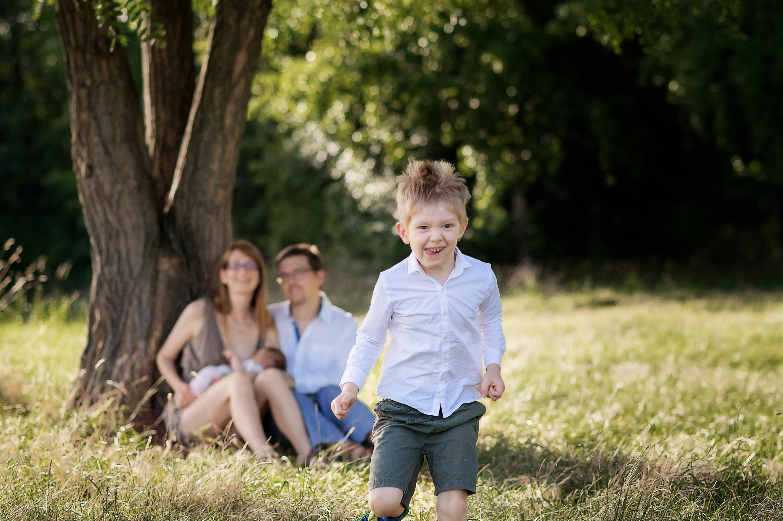 I was born!. Photographer in Prague Katerina Golos