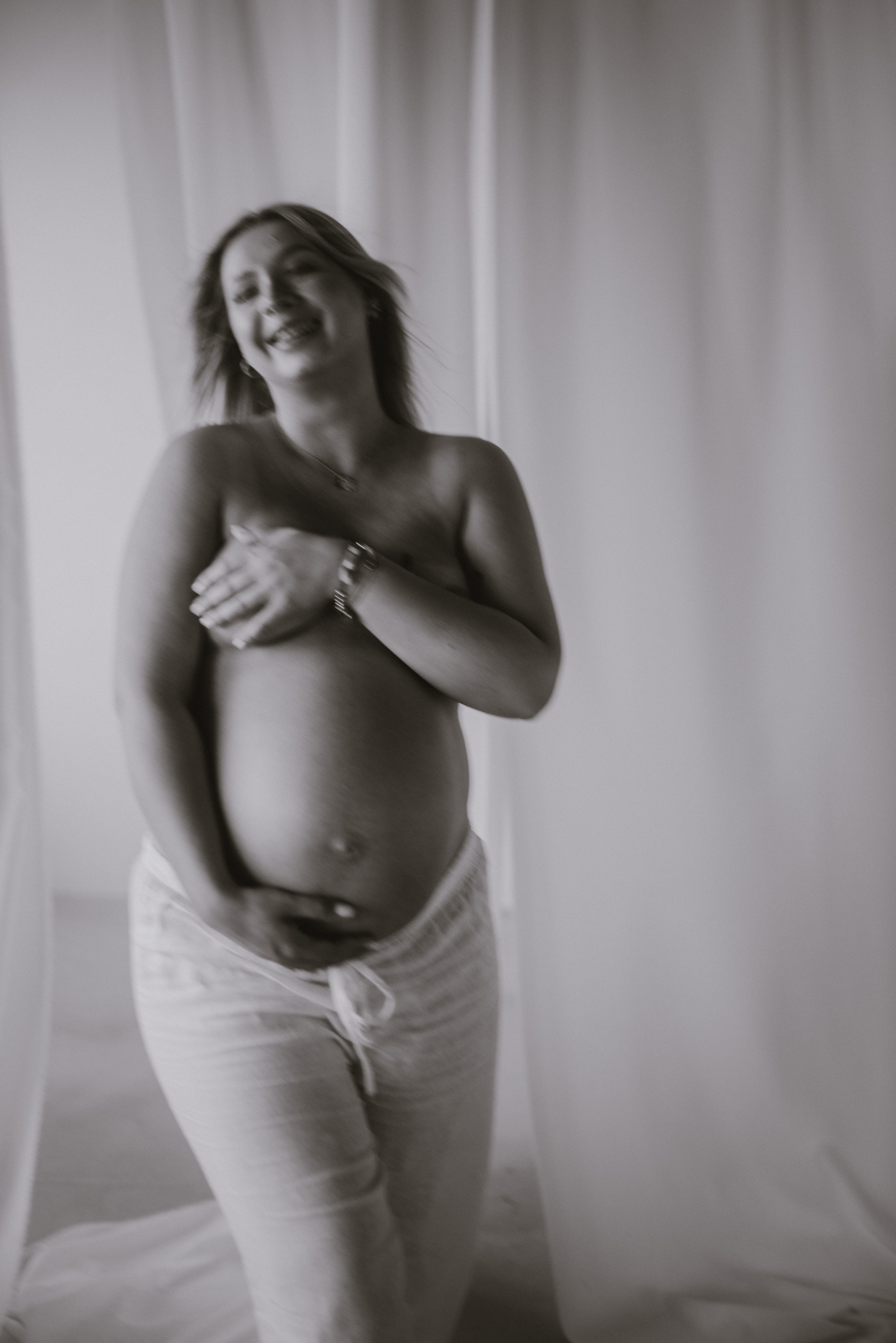 Sesja ciążowa Oli. Bałanda Fotografia – Sesje Kobiece, Rodzinne, Miłosne, Reportaże | Katowice Śląsk
