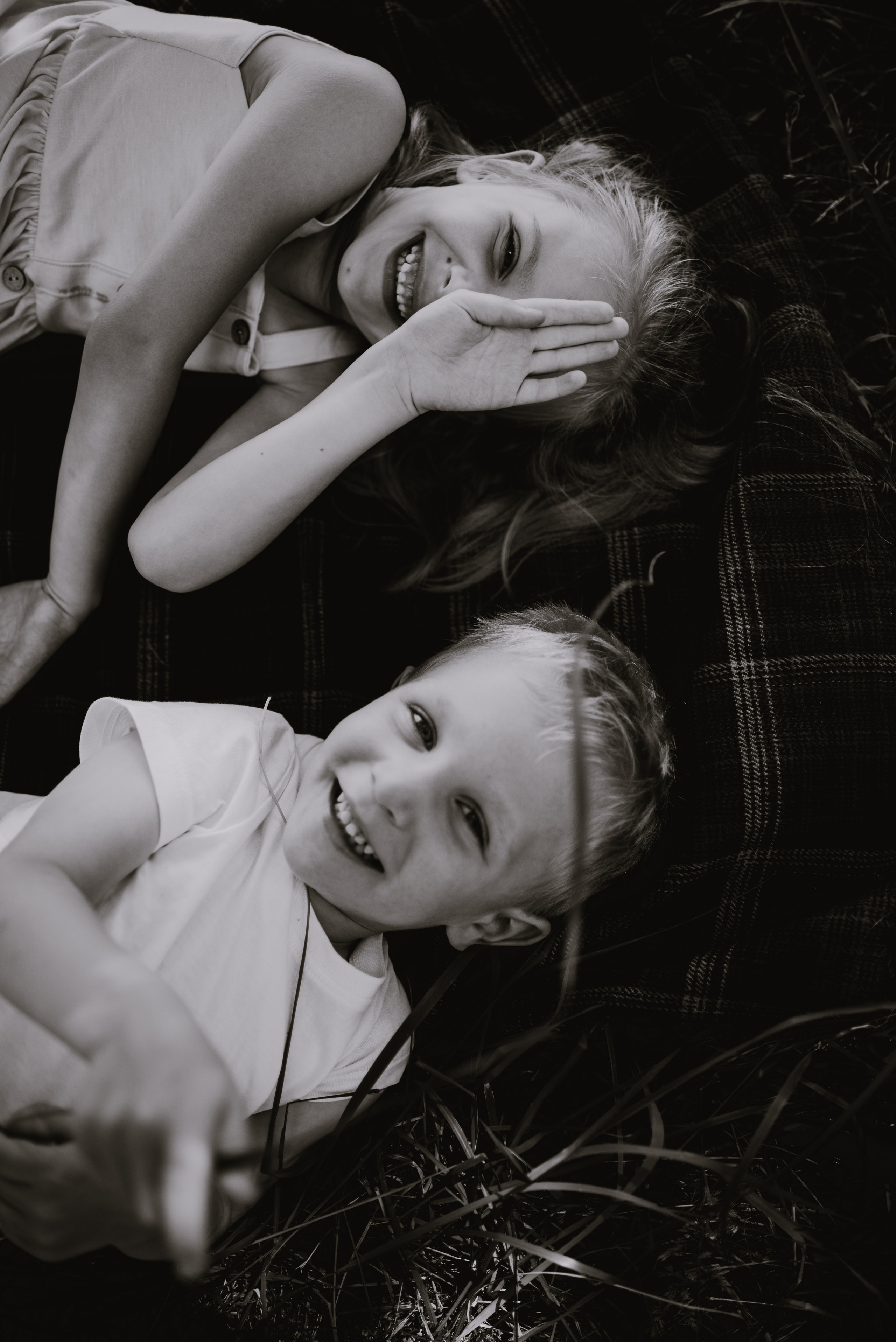 Pola&Rafał&Marcysia&Ignaś&Teodor. Bałanda Fotografia – Sesje Kobiece, Rodzinne, Miłosne, Reportaże | Katowice Śląsk