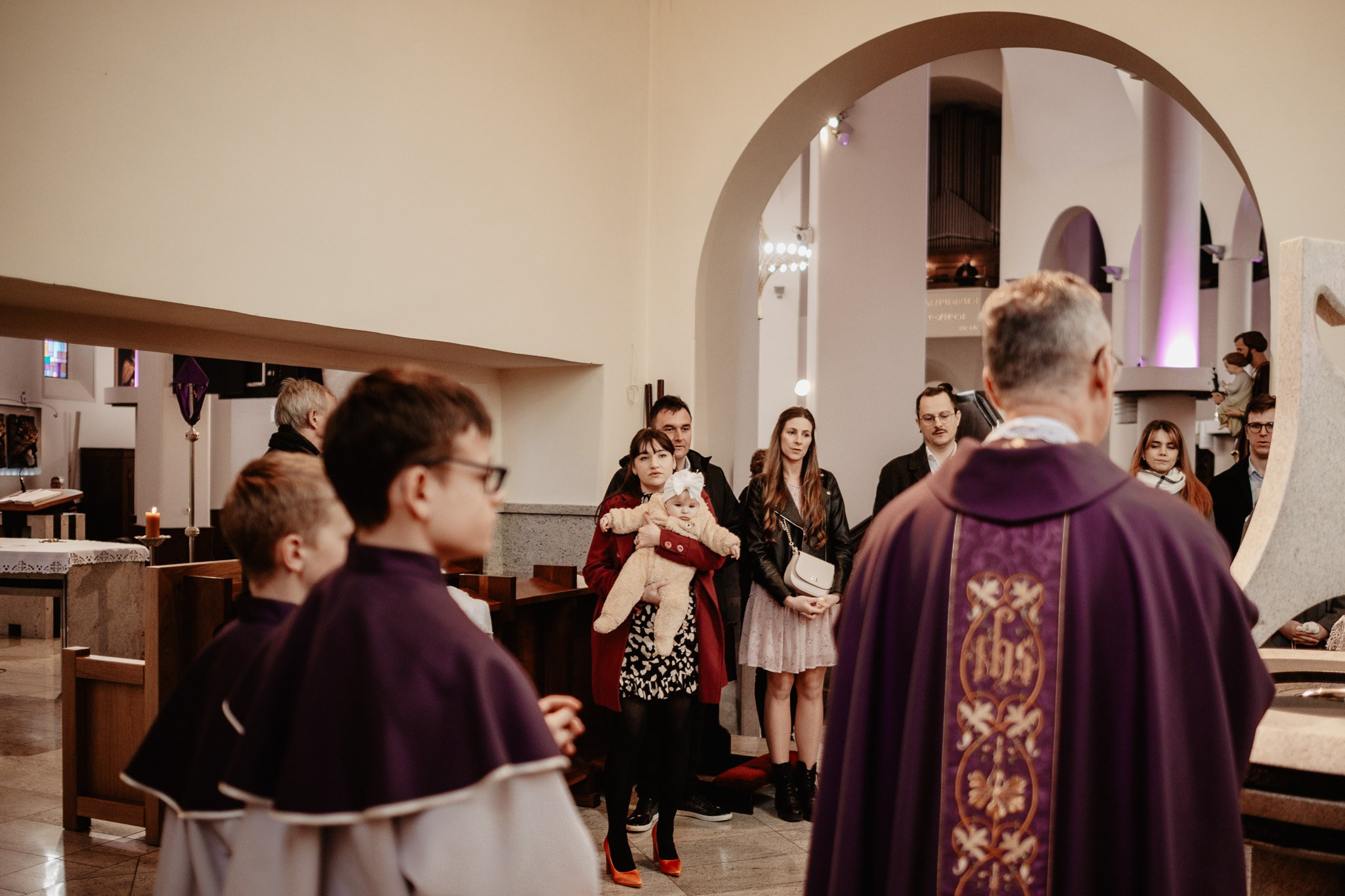 Chrzest Święty Julii. Bałanda Fotografia – Sesje Kobiece, Rodzinne, Miłosne, Reportaże | Katowice Śląsk