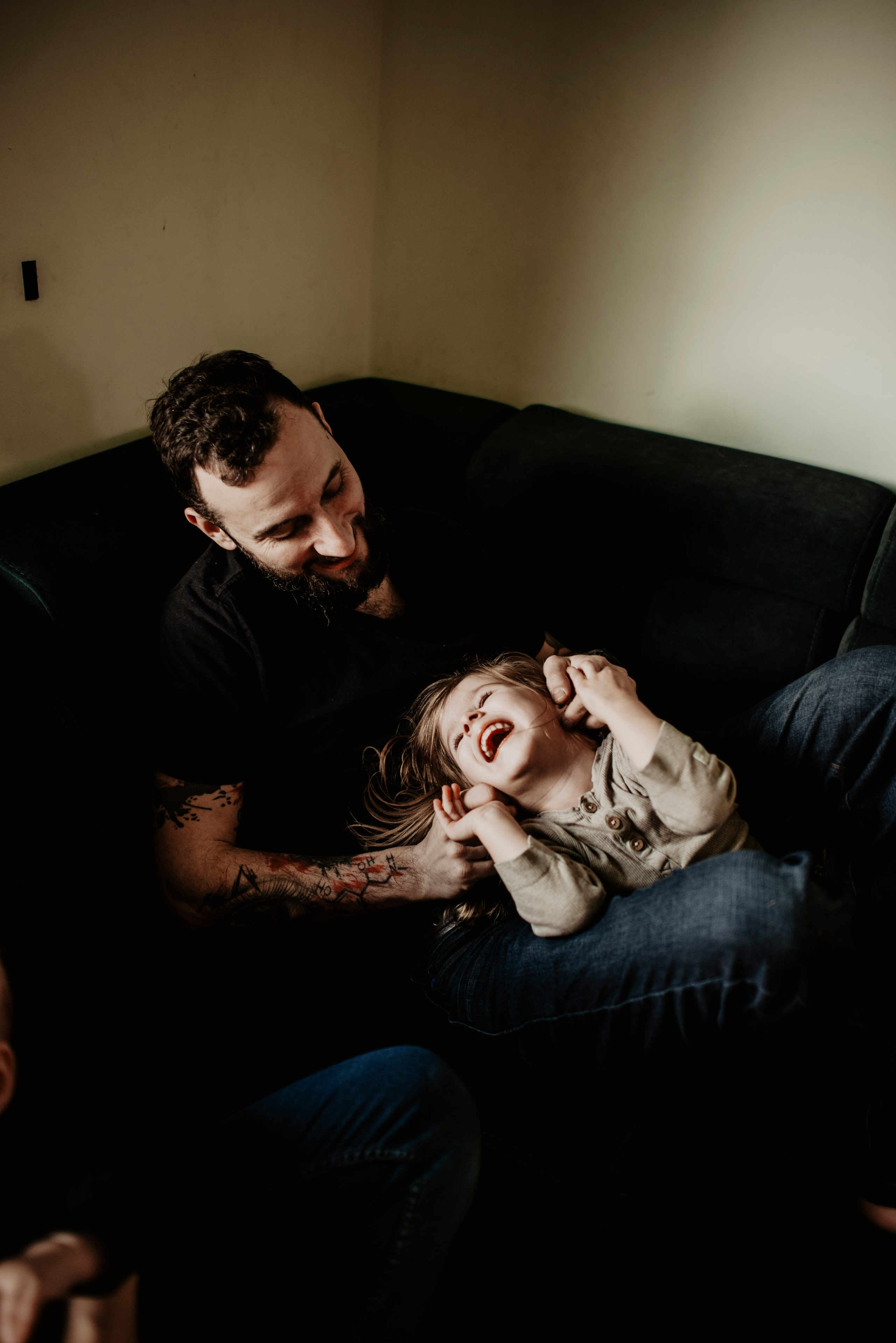 Domowa sesja.Aneta, Andrzej, Inka i Nela. Bałanda Fotografia – Sesje Kobiece, Rodzinne, Miłosne, Reportaże | Katowice Śląsk