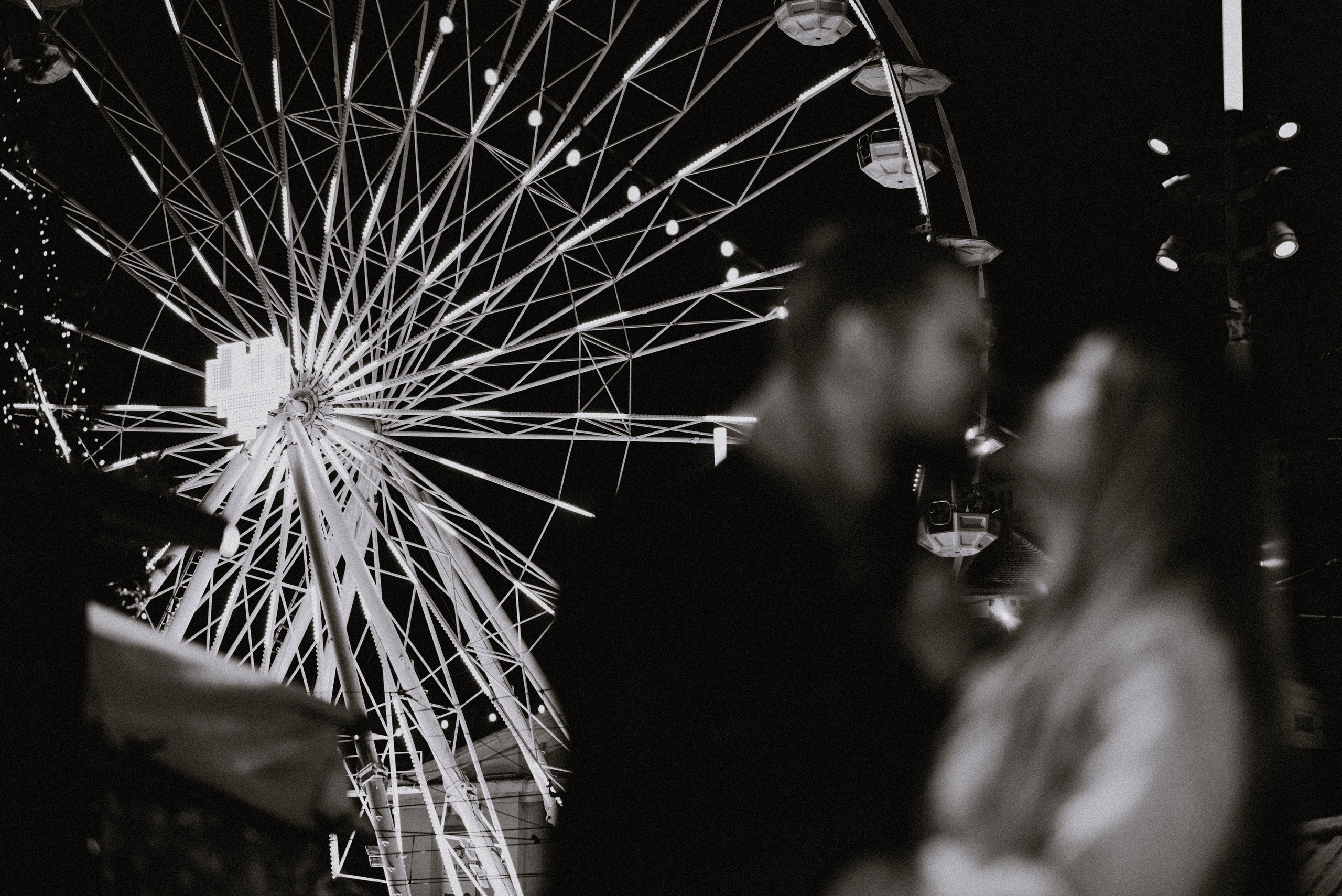 Magda & Kuba. Sesja na Jarmarku świątecznym w Katowicach. Bałanda Fotografia – Sesje Kobiece, Rodzinne, Miłosne, Reportaże | Katowice Śląsk