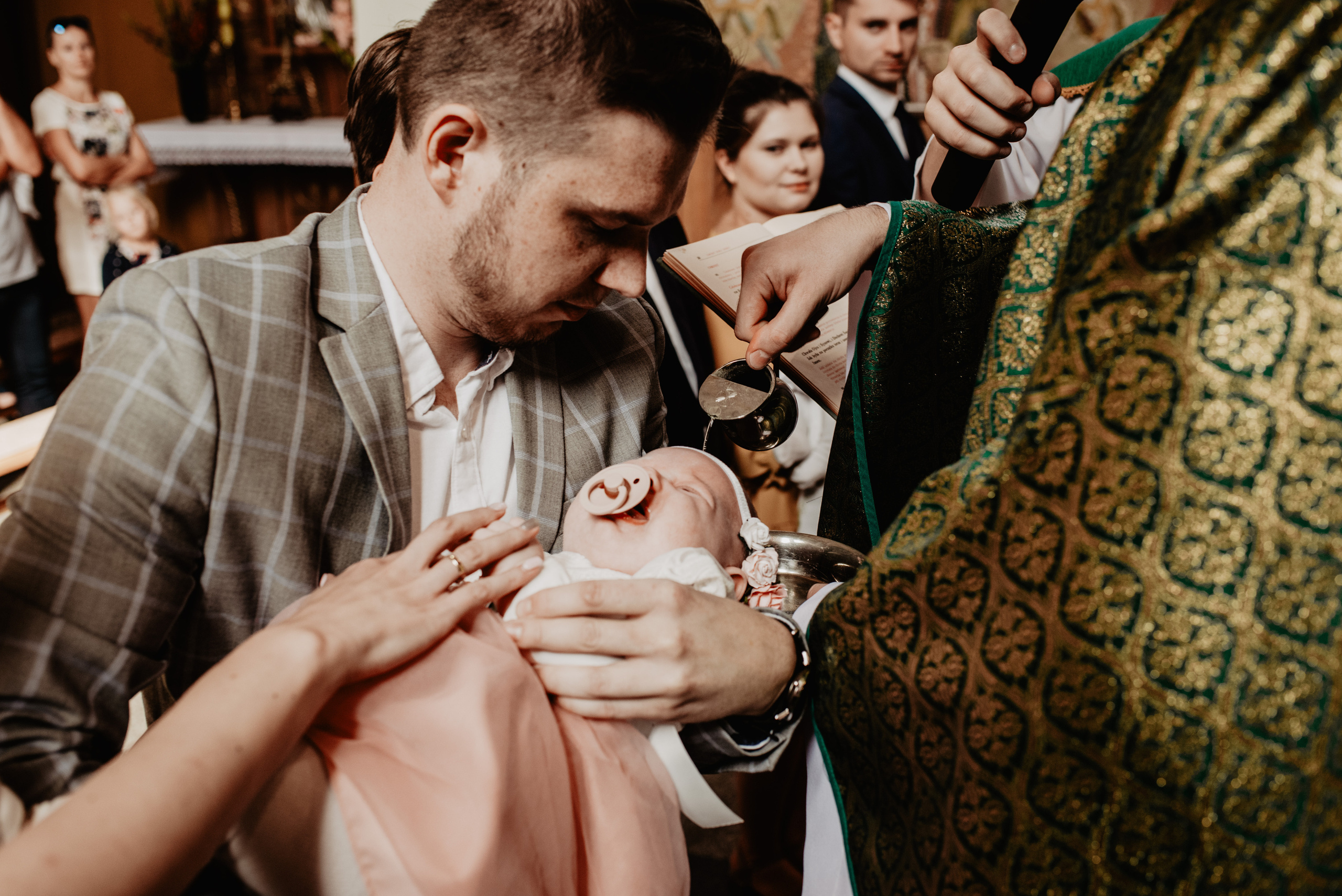 Chrzest Św. Zoi. Bałanda Fotografia – Sesje Kobiece, Rodzinne, Miłosne, Reportaże | Katowice Śląsk