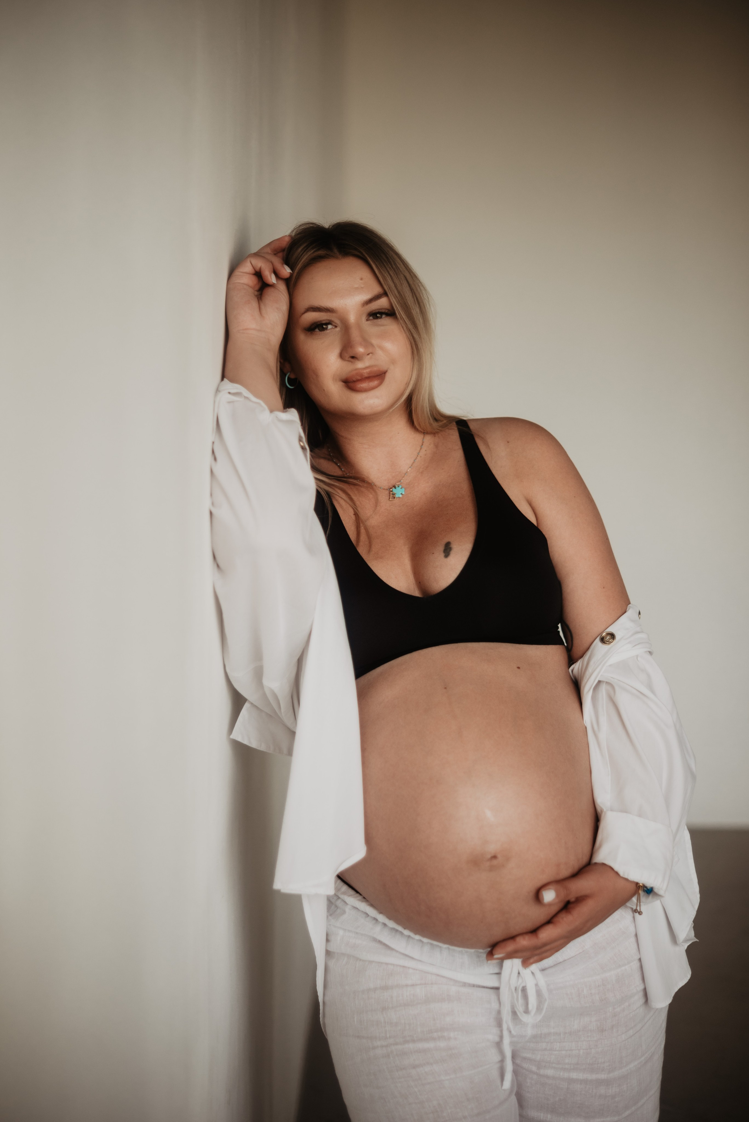 Sesja ciążowa Oli. Bałanda Fotografia – Sesje Kobiece, Rodzinne, Miłosne, Reportaże | Katowice Śląsk