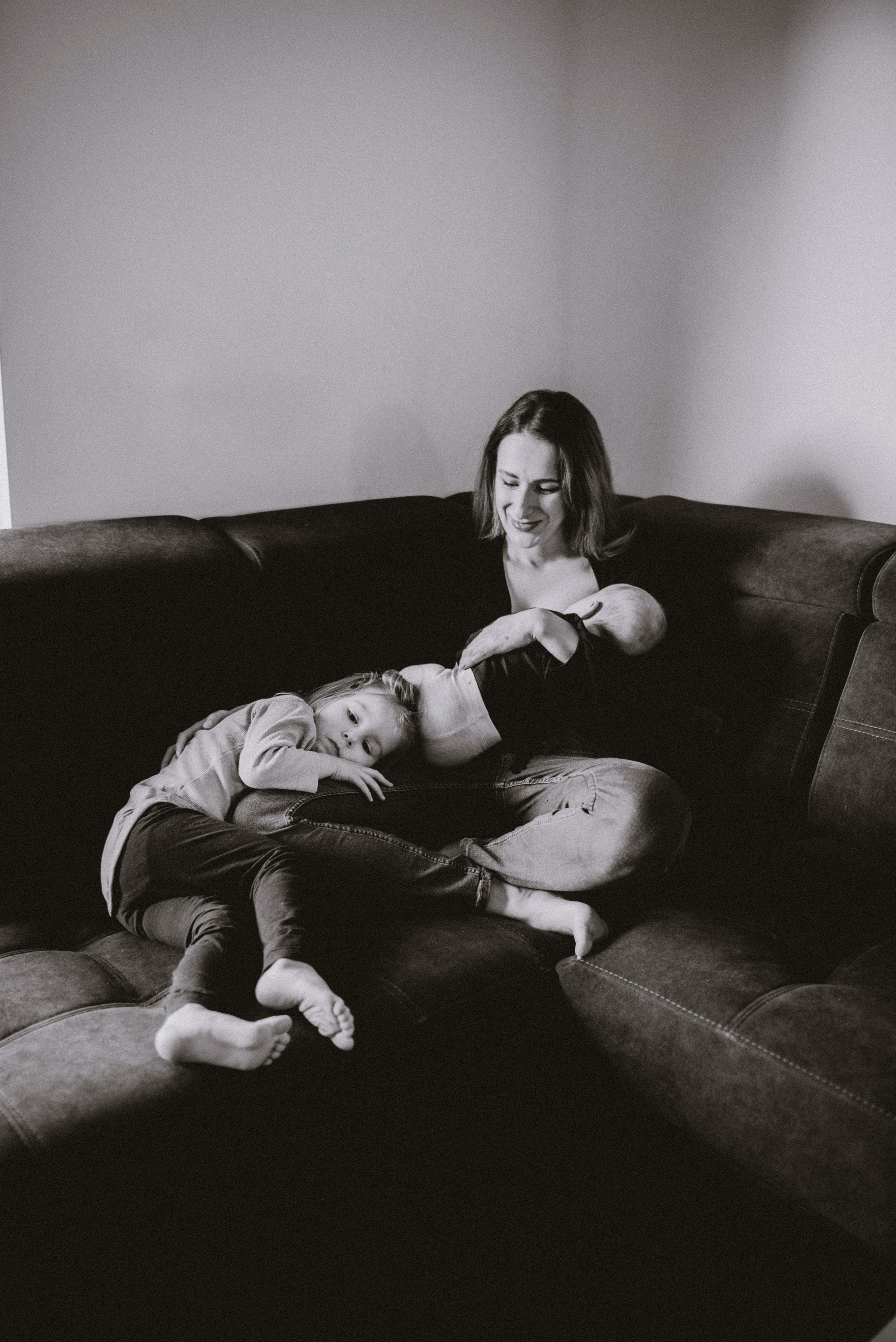 Domowa sesja.Aneta, Andrzej, Inka i Nela. Bałanda Fotografia – Sesje Kobiece, Rodzinne, Miłosne, Reportaże | Katowice Śląsk