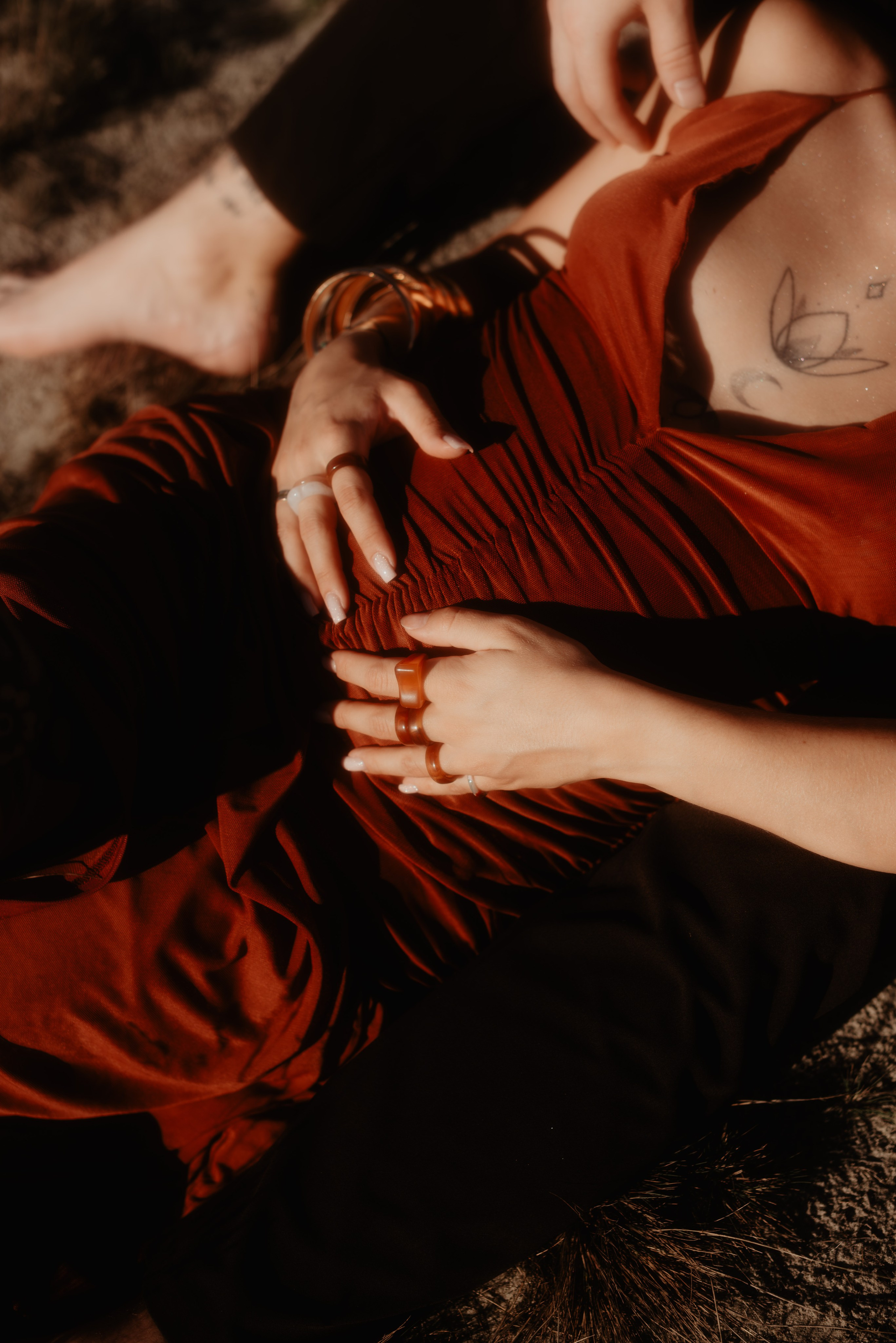 Sesja ciążowa Klaudii na Pustyni Błędowskiej. Bałanda Fotografia – Sesje Kobiece, Rodzinne, Miłosne, Reportaże | Katowice Śląsk