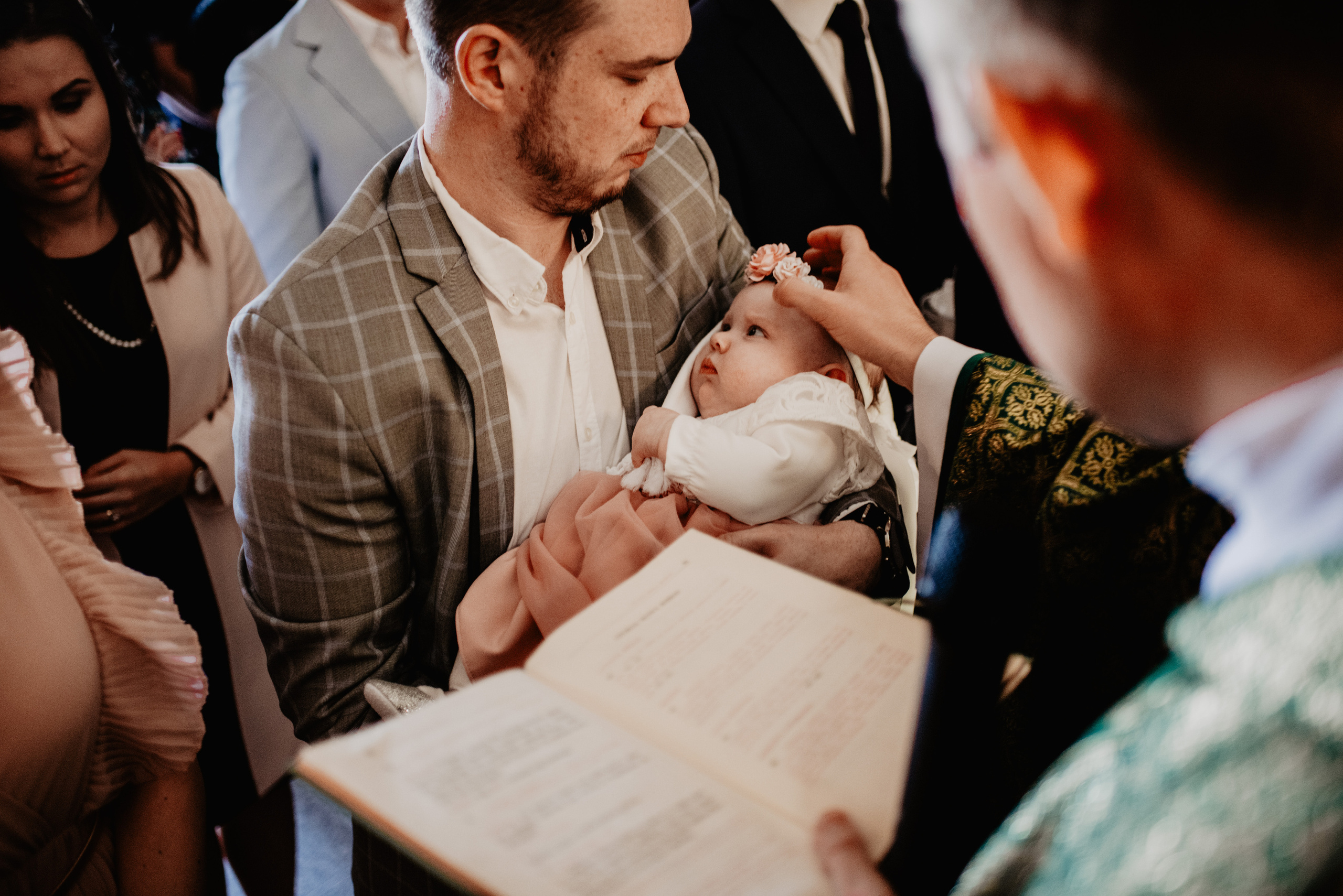 Chrzest Św. Zoi. Bałanda Fotografia – Sesje Kobiece, Rodzinne, Miłosne, Reportaże | Katowice Śląsk