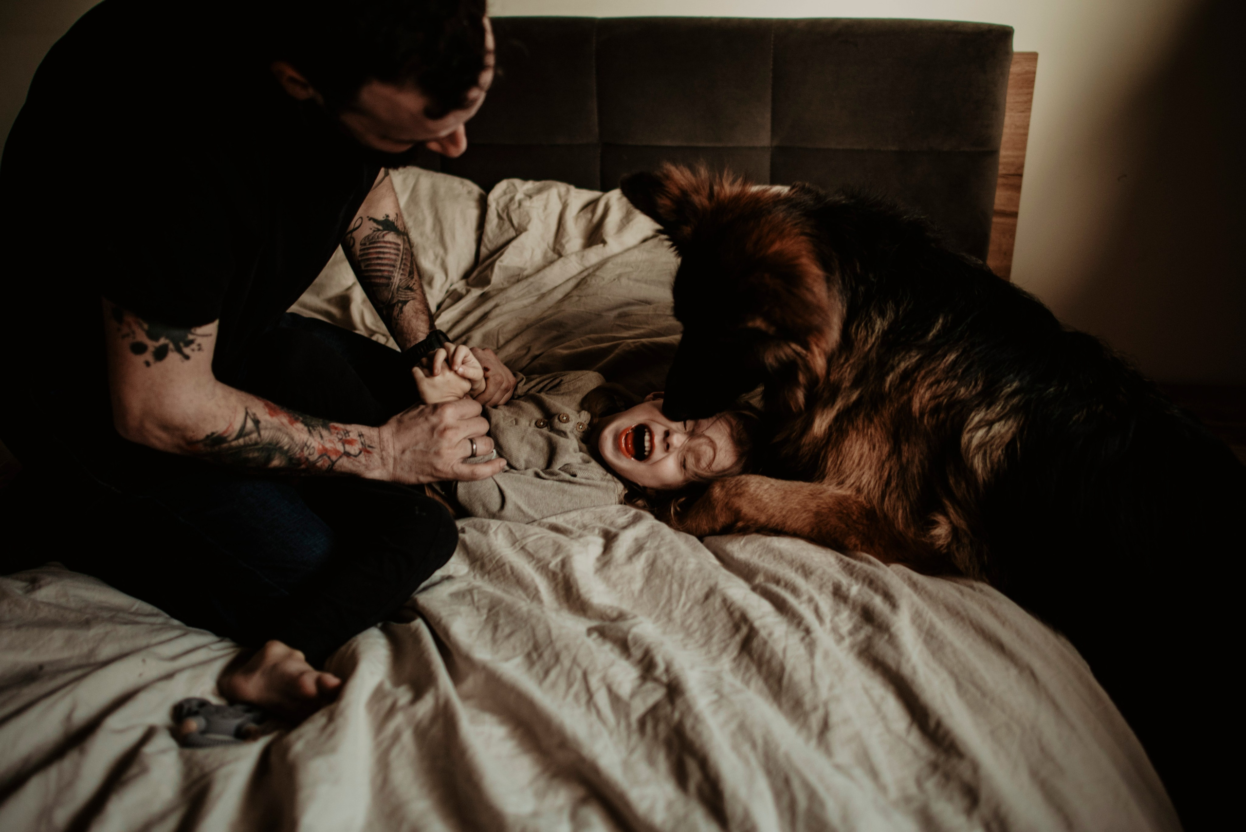 Domowa sesja.Aneta, Andrzej, Inka i Nela. Bałanda Fotografia – Sesje Kobiece, Rodzinne, Miłosne, Reportaże | Katowice Śląsk