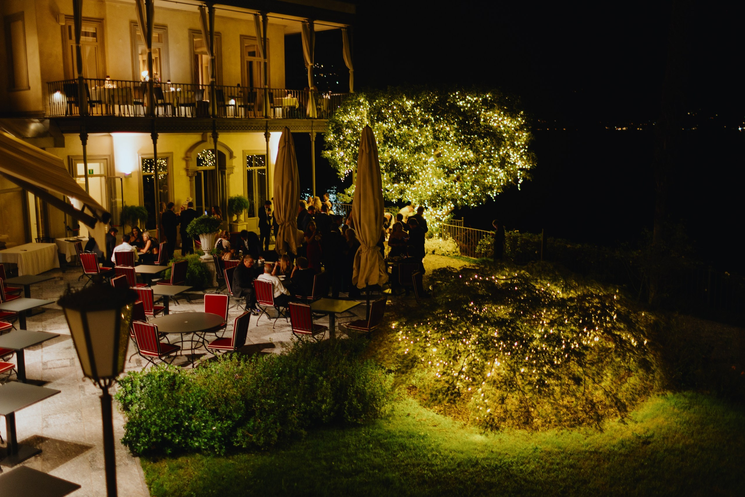 Joey and Julie Como. Wedding photographer in Italy |Florence, Roma, Como, Tuscan, Venice