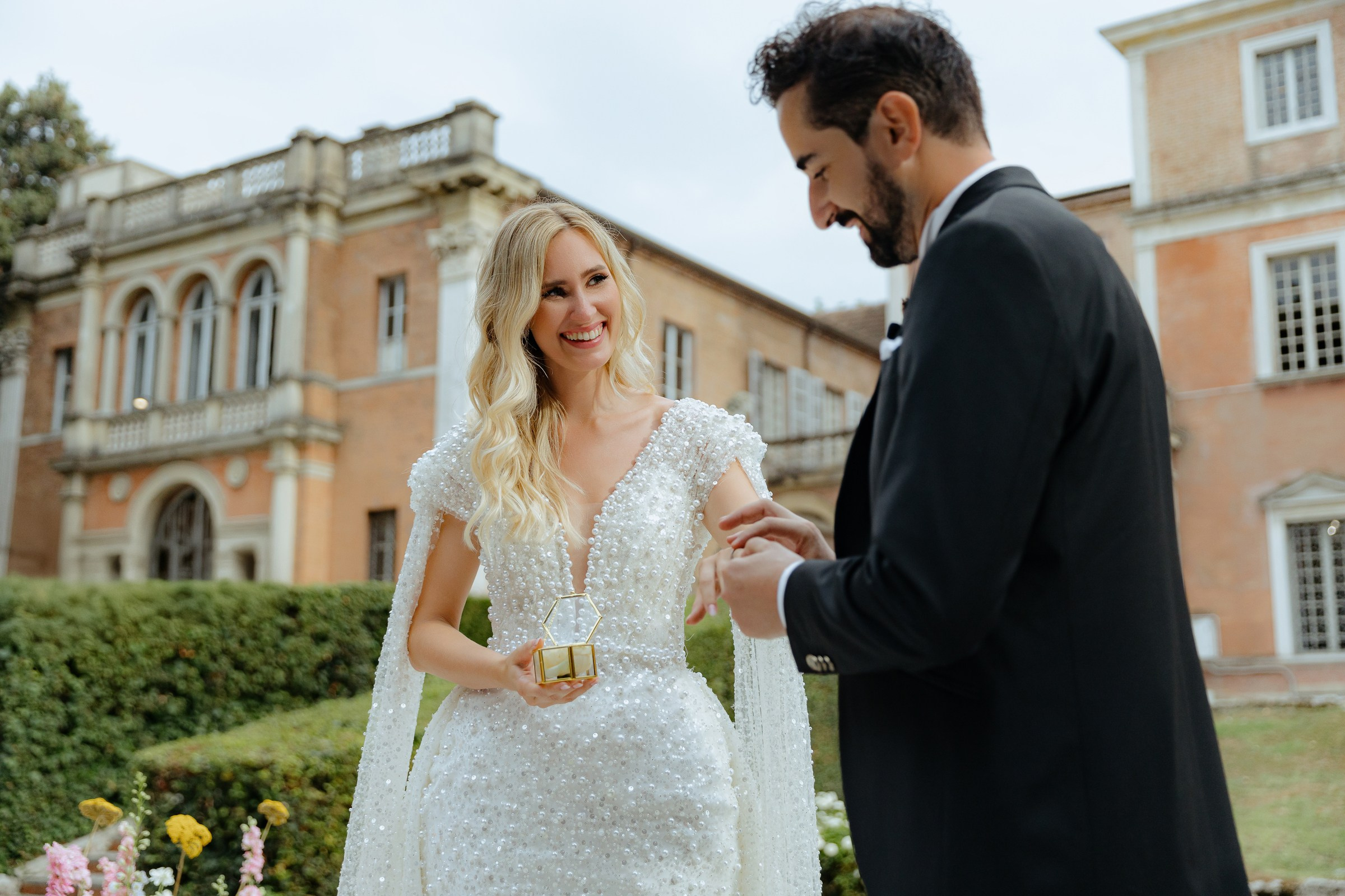 Filippo and Anastasia Villa des Vergers. Wedding photographer in Italy |Florence, Roma, Como, Tuscan, Venice