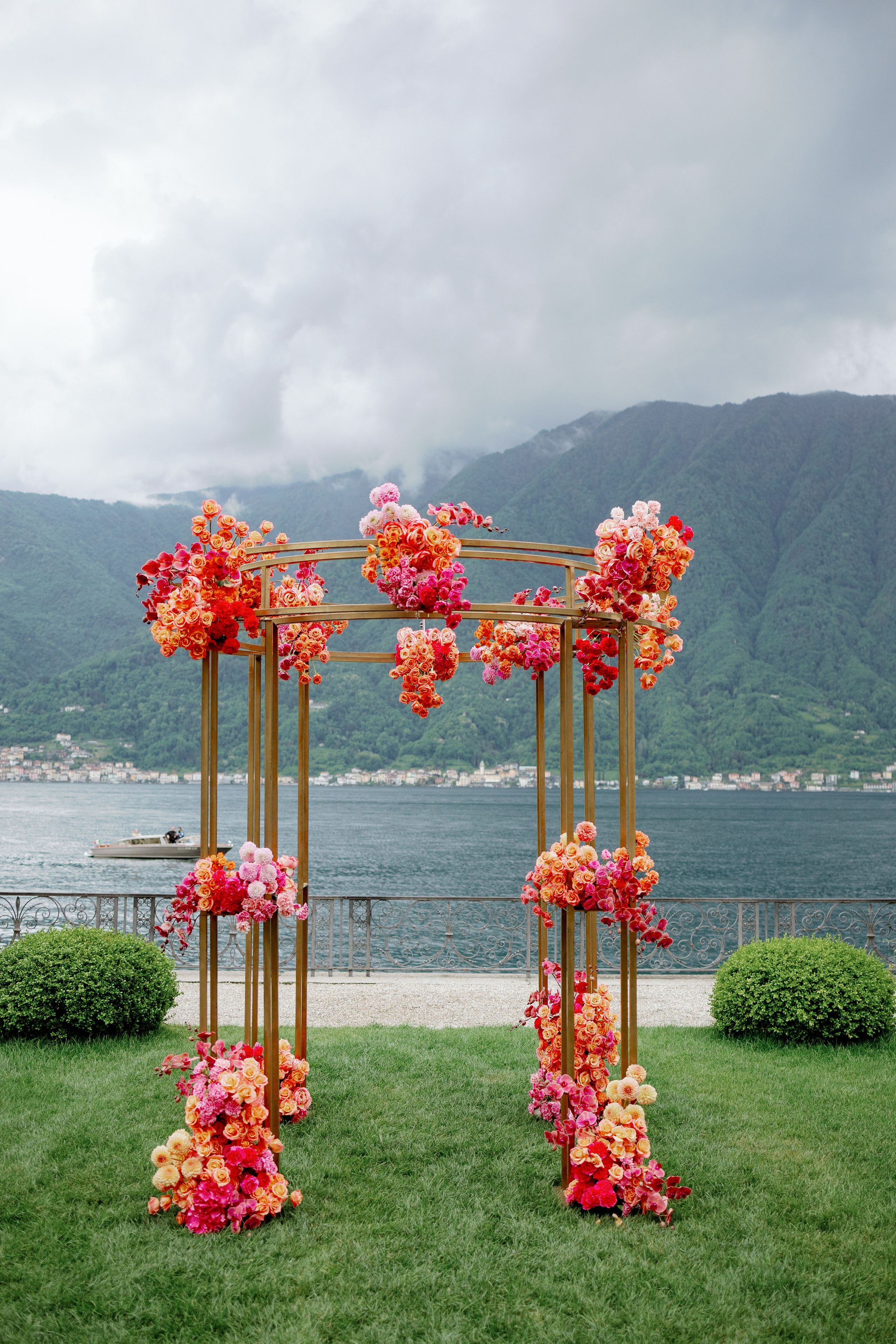 Balbiano. Wedding photographer in Italy |Florence, Roma, Como, Tuscan, Venice