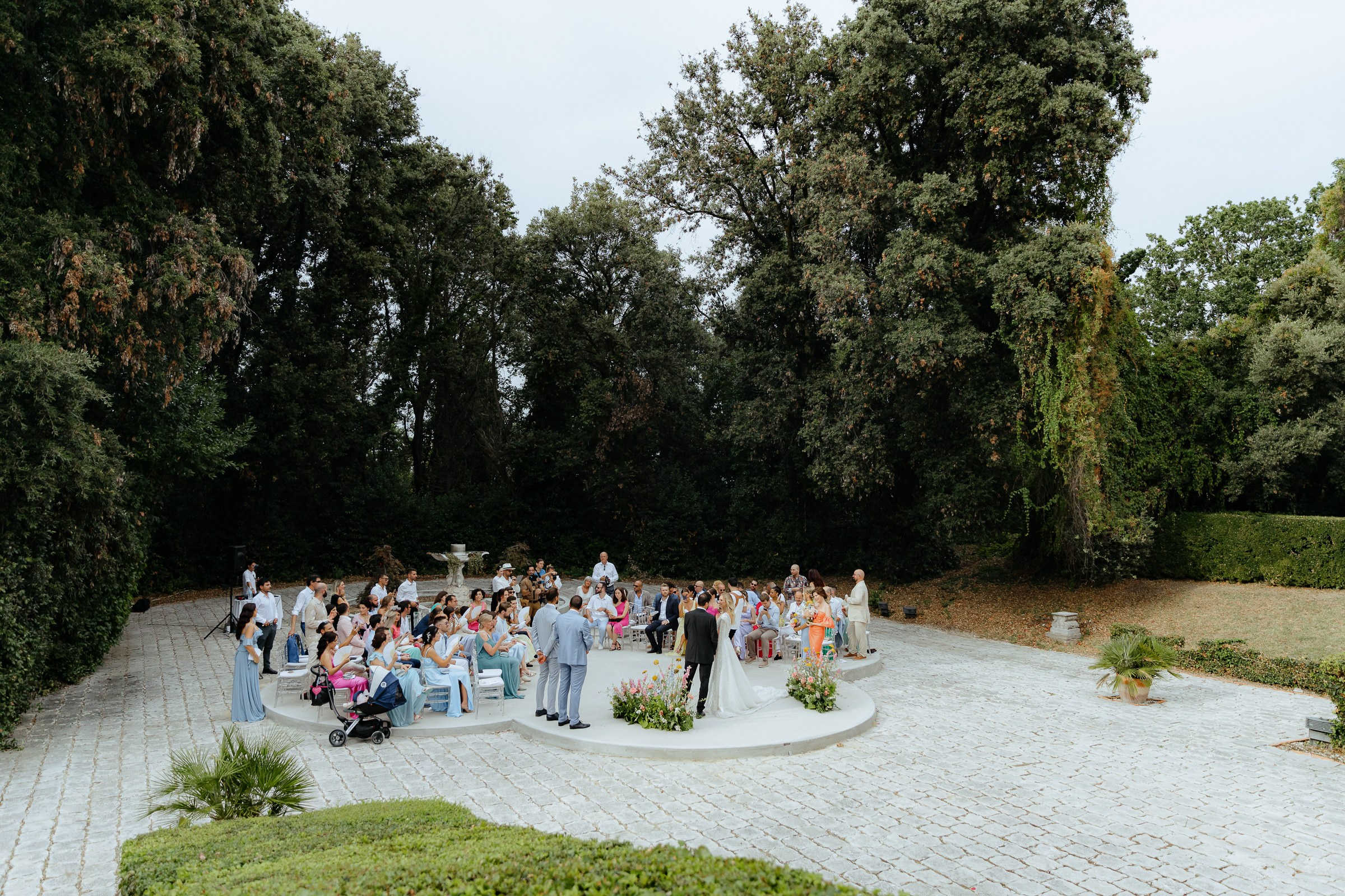 Filippo and Anastasia Villa des Vergers. Wedding photographer in Italy |Florence, Roma, Como, Tuscan, Venice