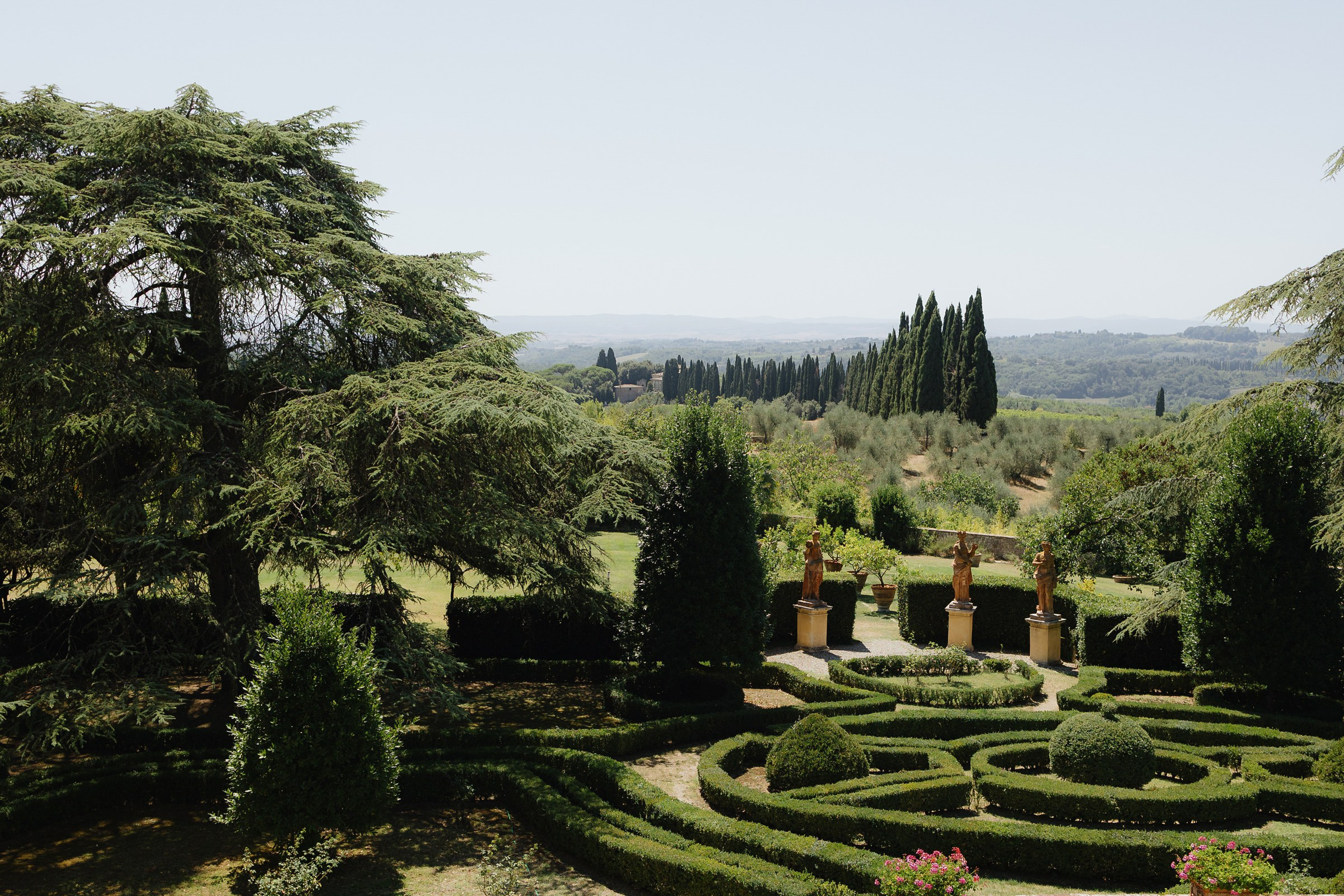 David and Larissa Tuscany Villa di Catignano. Wedding photographer in Italy |Florence, Roma, Como, Tuscan, Venice