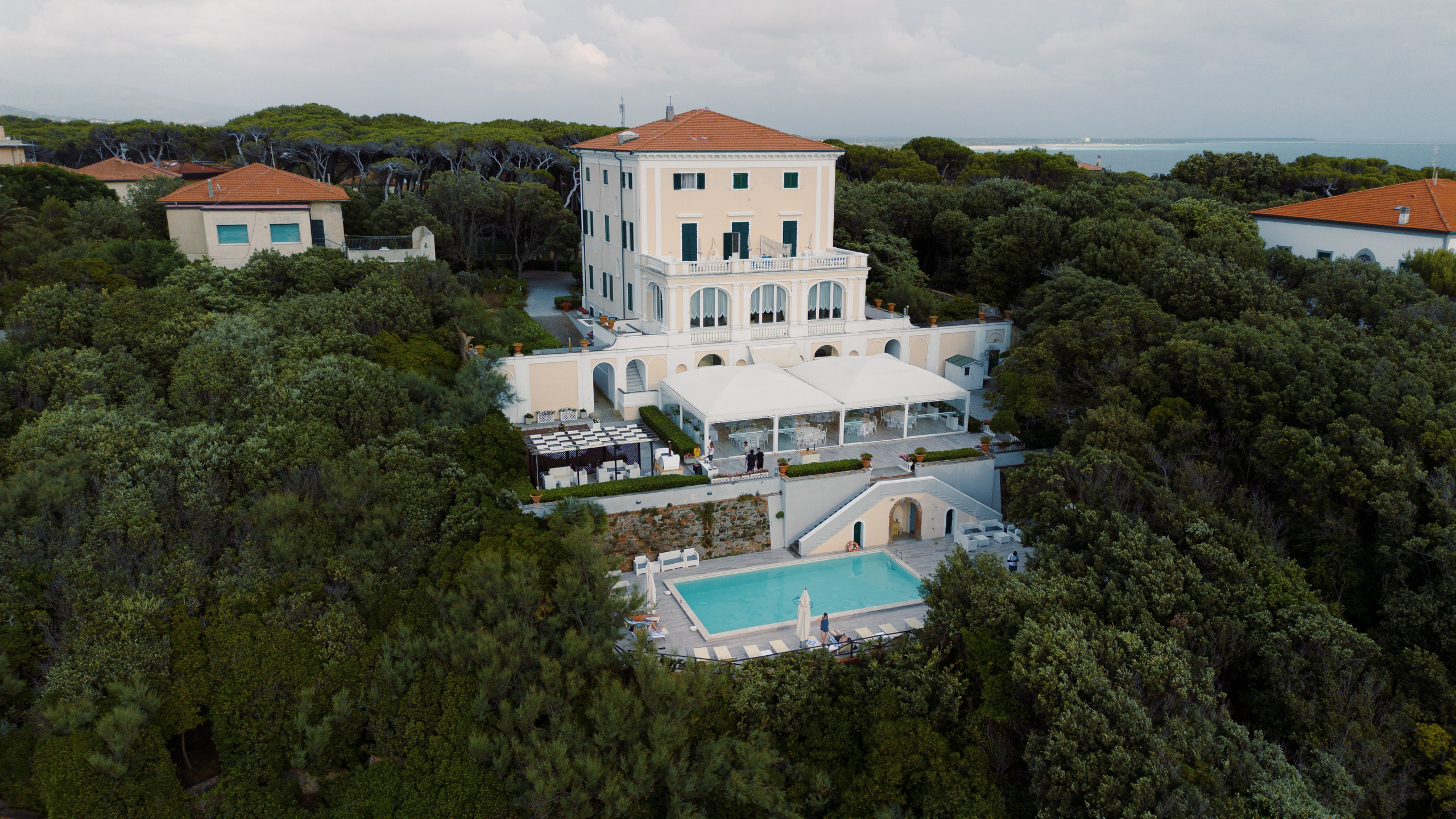 Andreas and Linn villa Parisi. Wedding photographer in Italy |Florence, Roma, Como, Tuscan, Venice