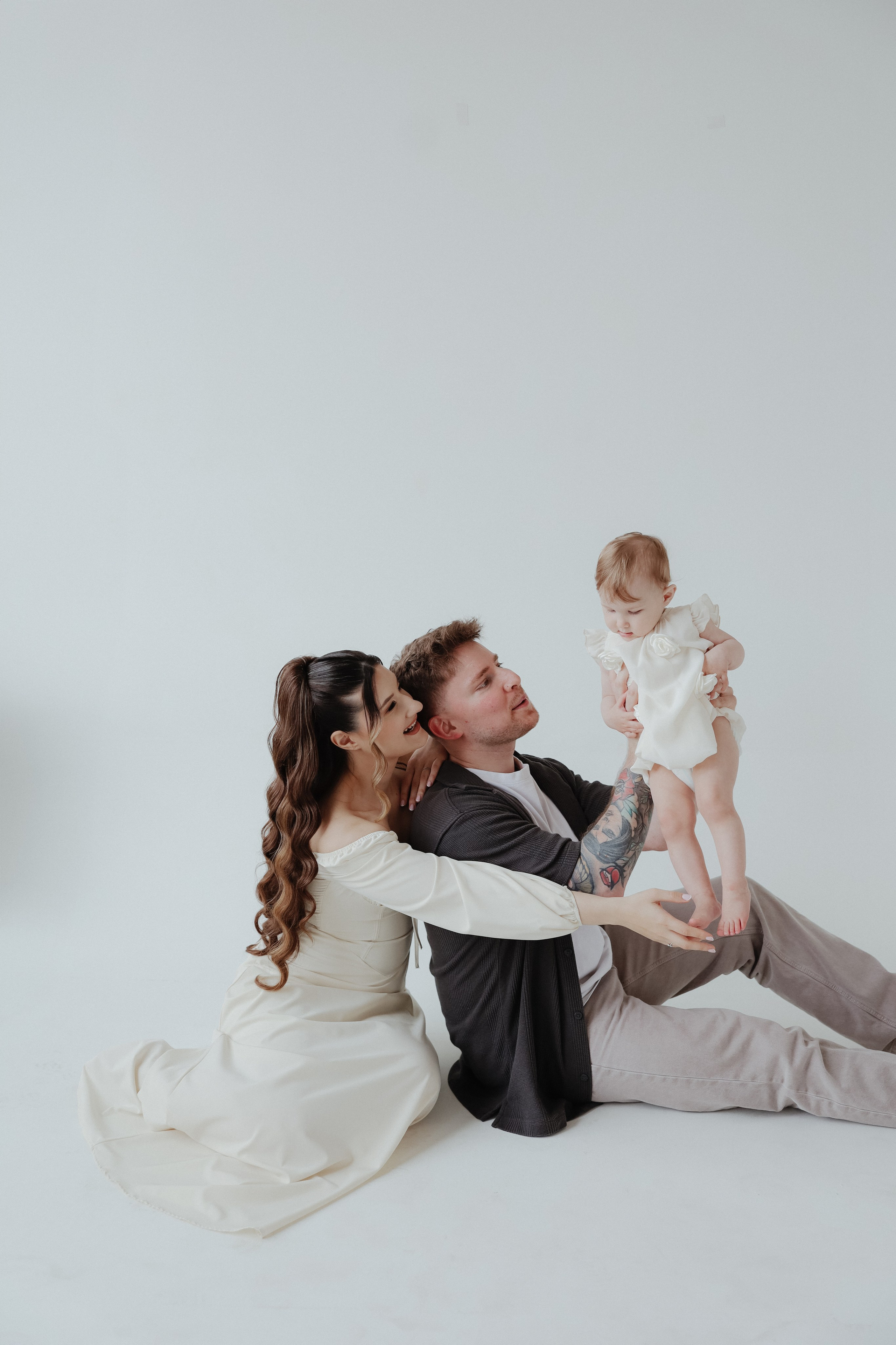 Love story / family story. Wedding & love story photographer Prague, Europe Elizaveta Gritsenko