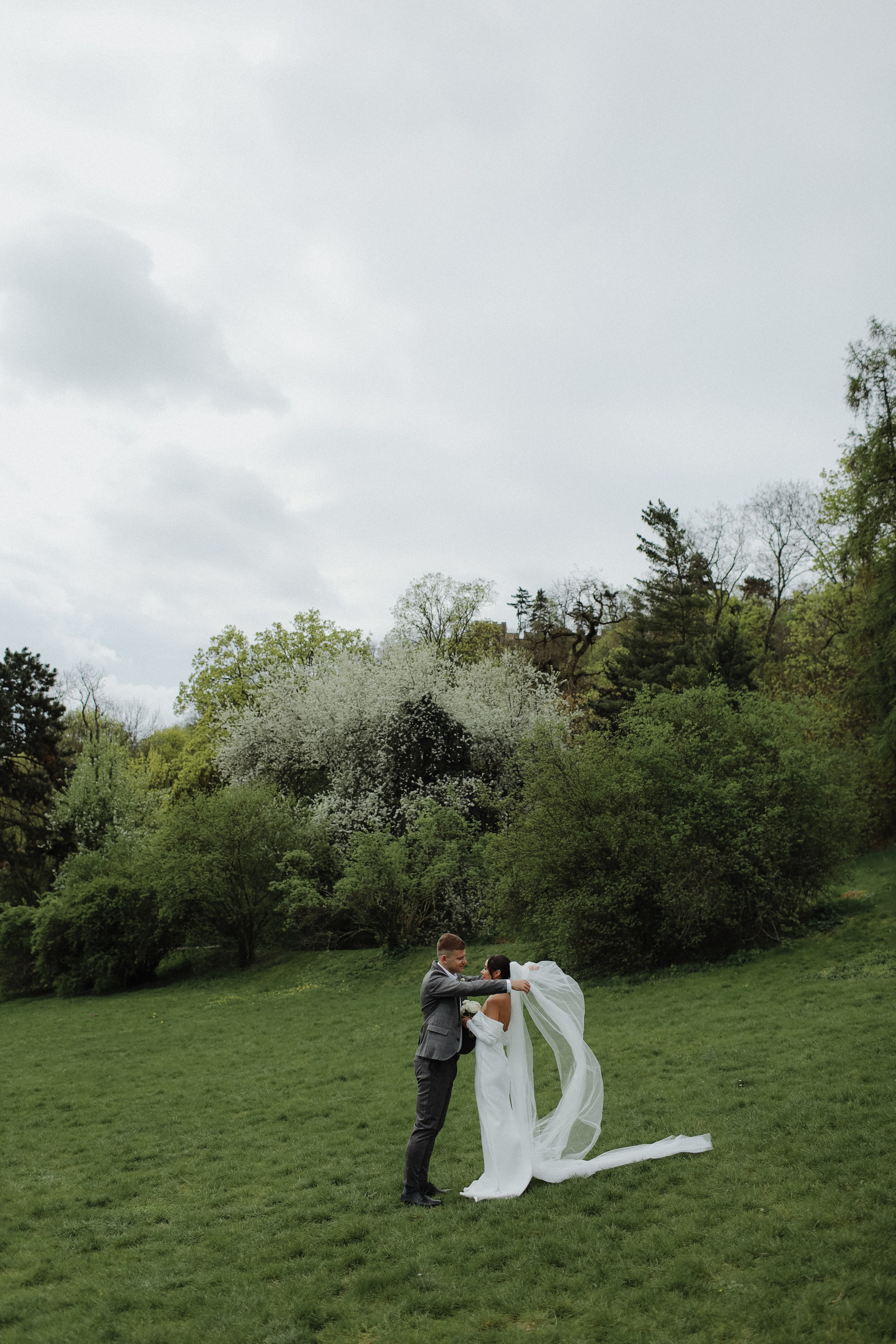 April 2024- pre wedding Sergey & Tanya. Свадебный, лав стори фотограф в Праге, Европе Елизавета Гриценко