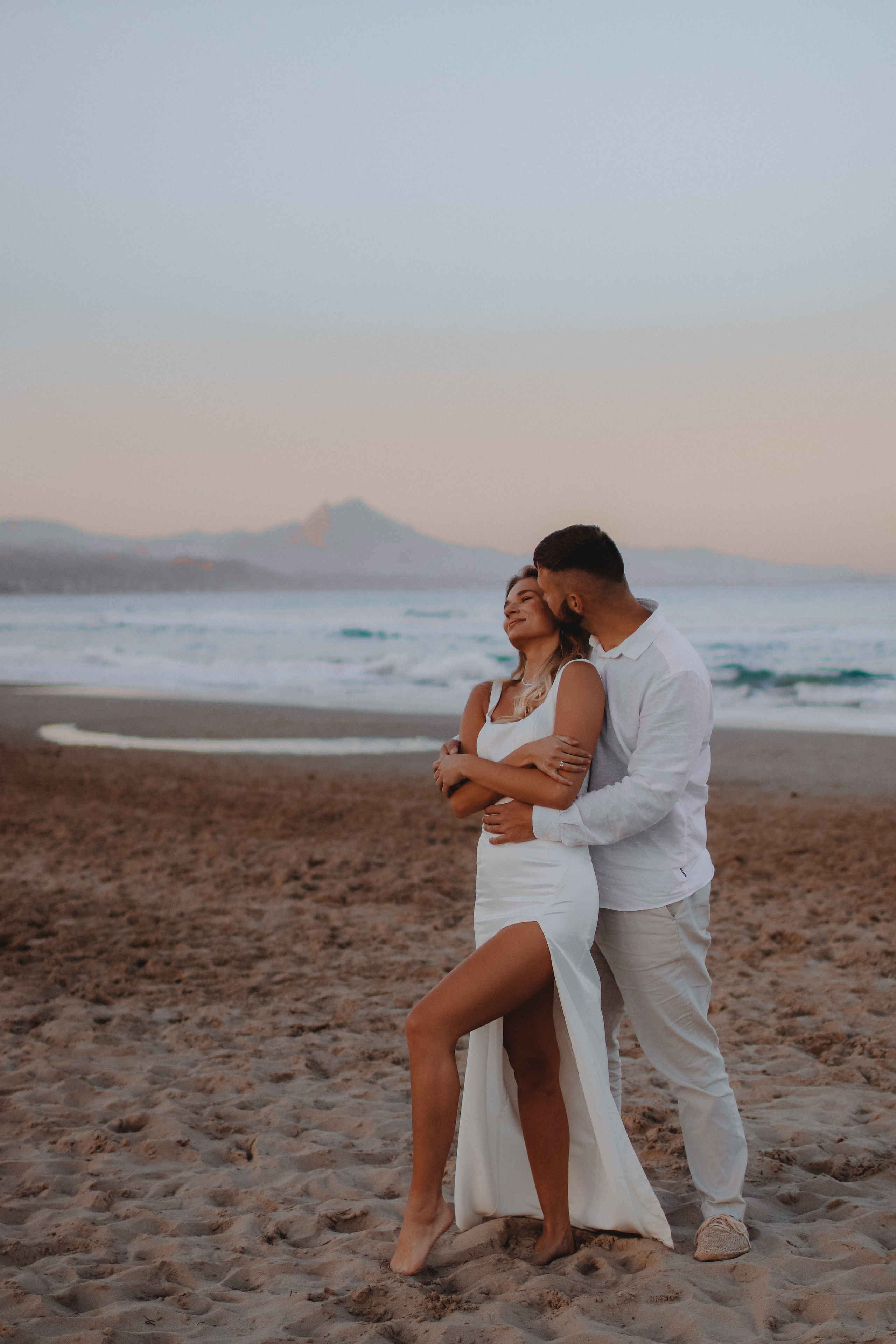 April 2023 — Vika & Egor Elopement wedding in Alicante. Wedding & love story photographer Prague, Europe Elizaveta Gritsenko