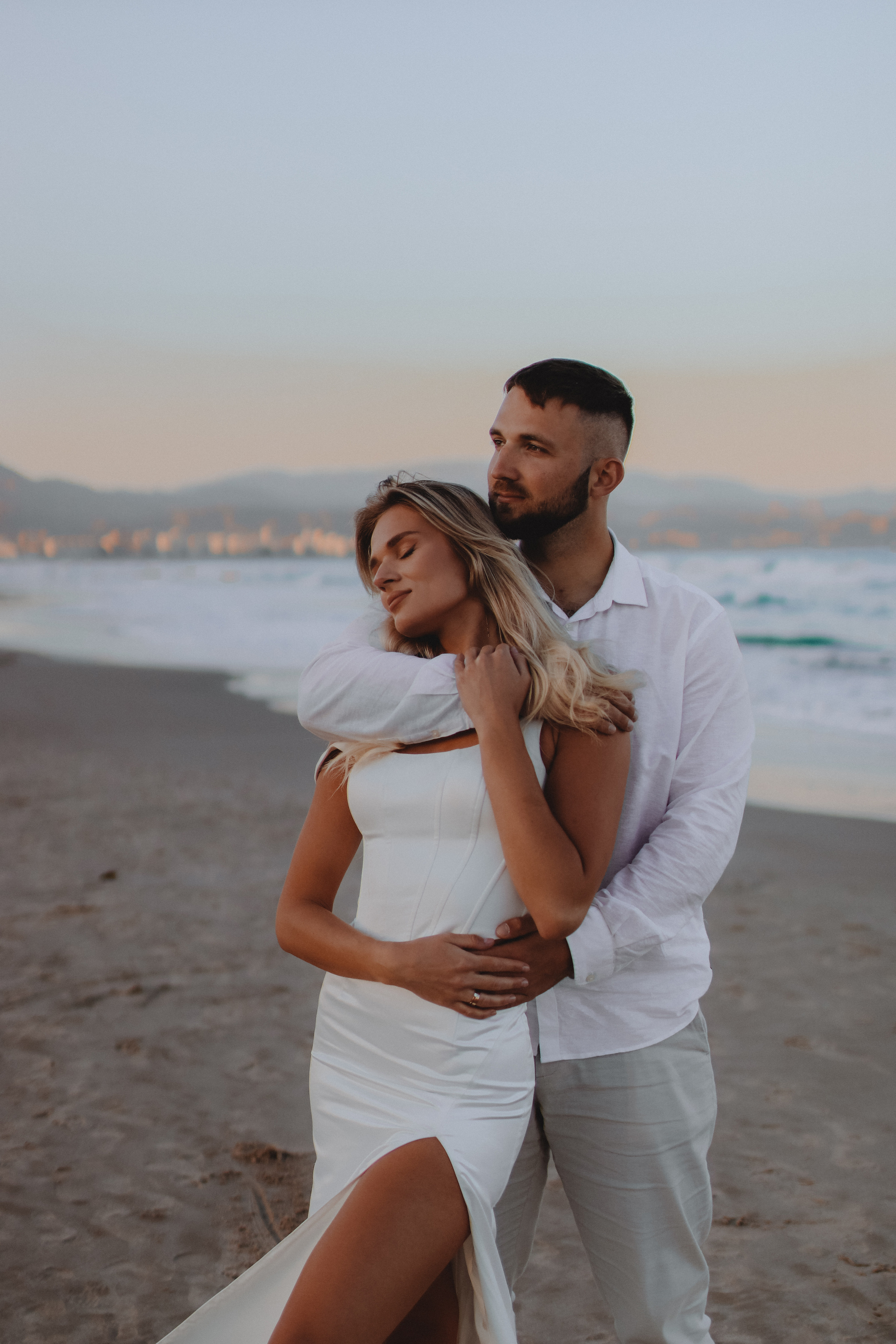 April 2023 — Vika & Egor Elopement wedding in Alicante. Wedding & love story photographer Prague, Europe Elizaveta Gritsenko