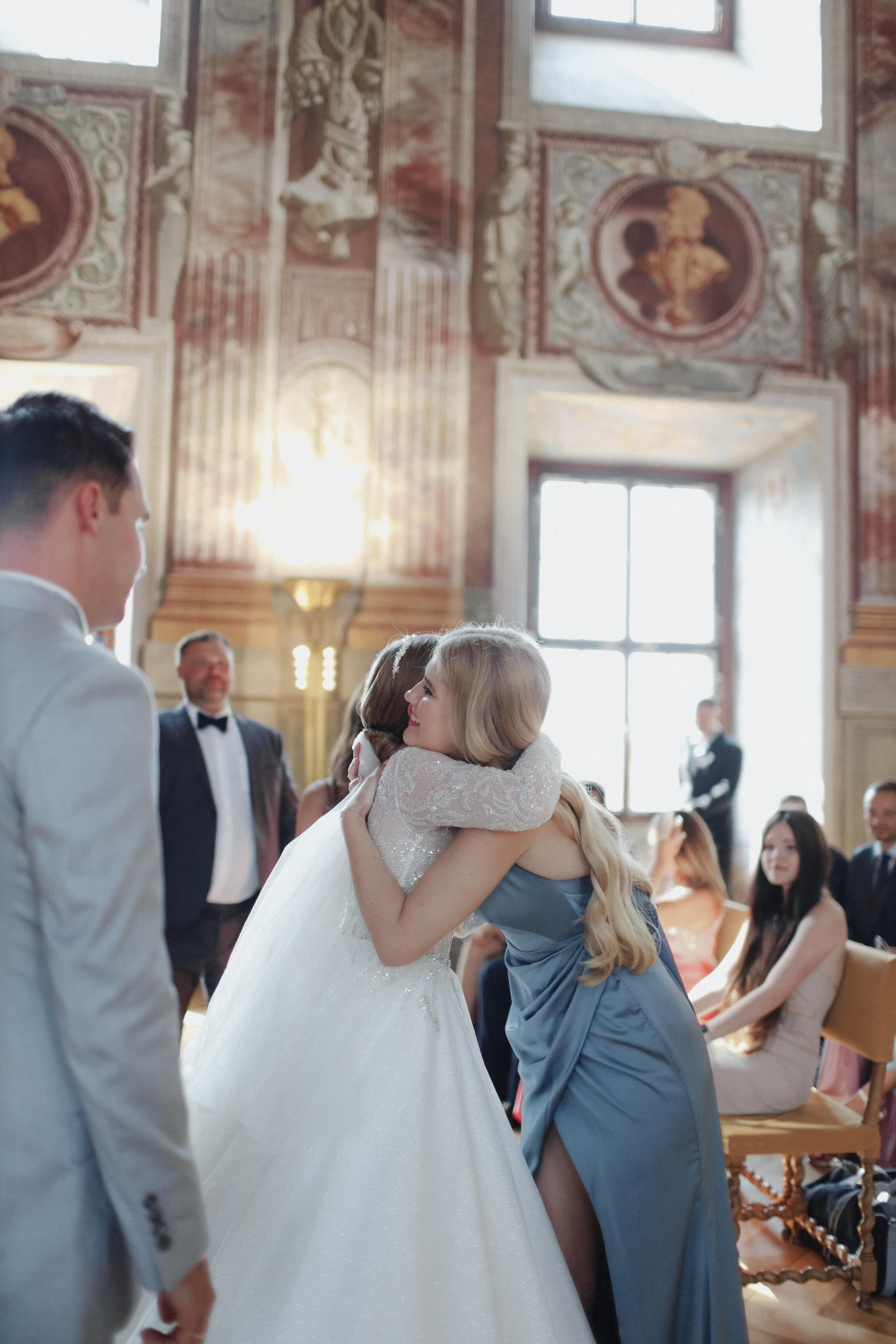 August 2023 — Elizabeth & Evgeniy. Свадебный, лав стори фотограф в Праге, Европе Елизавета Гриценко