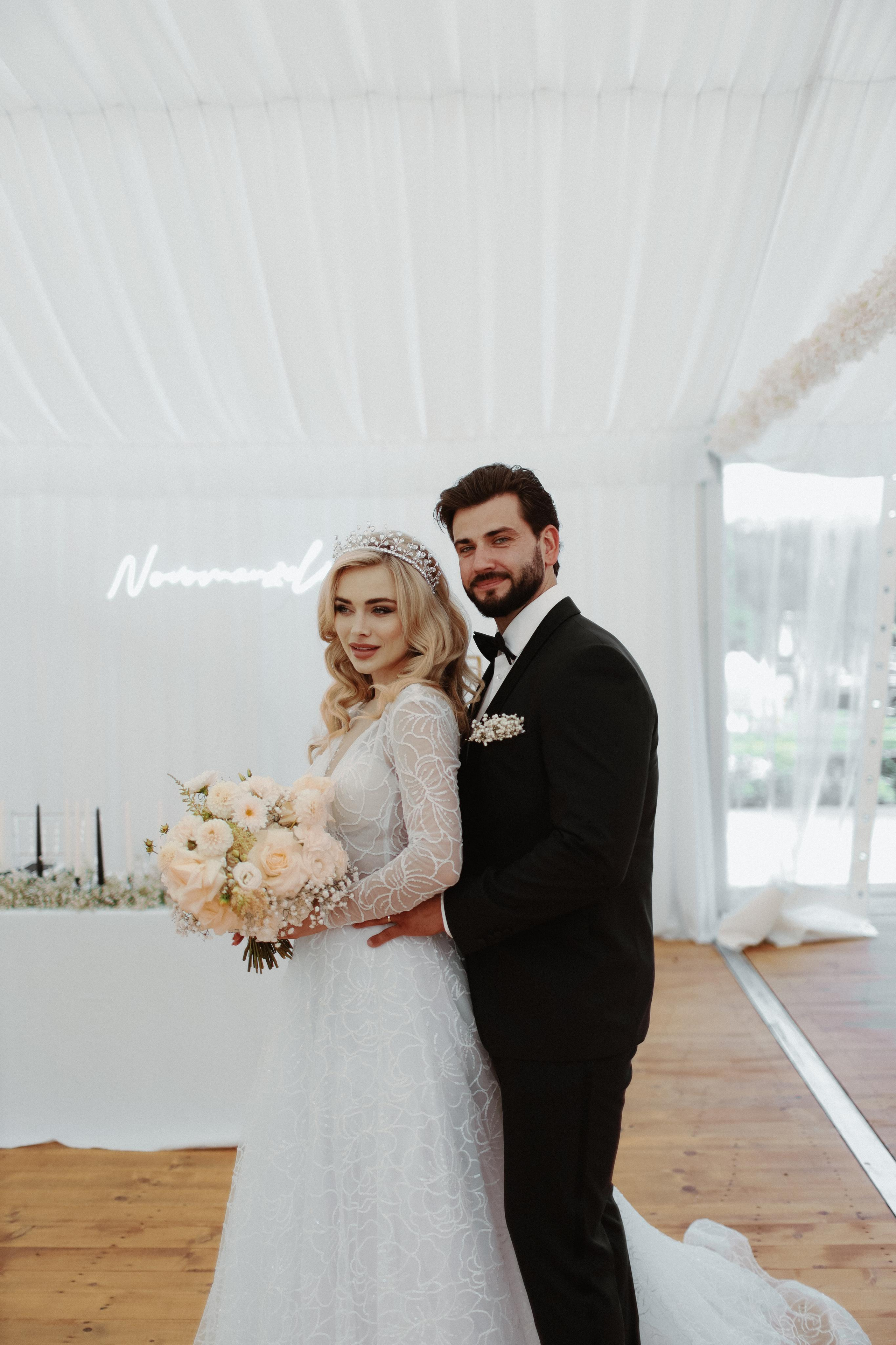 September 2023 — Wedding Hrad Kunzov. Wedding & love story photographer Prague, Europe Elizaveta Gritsenko