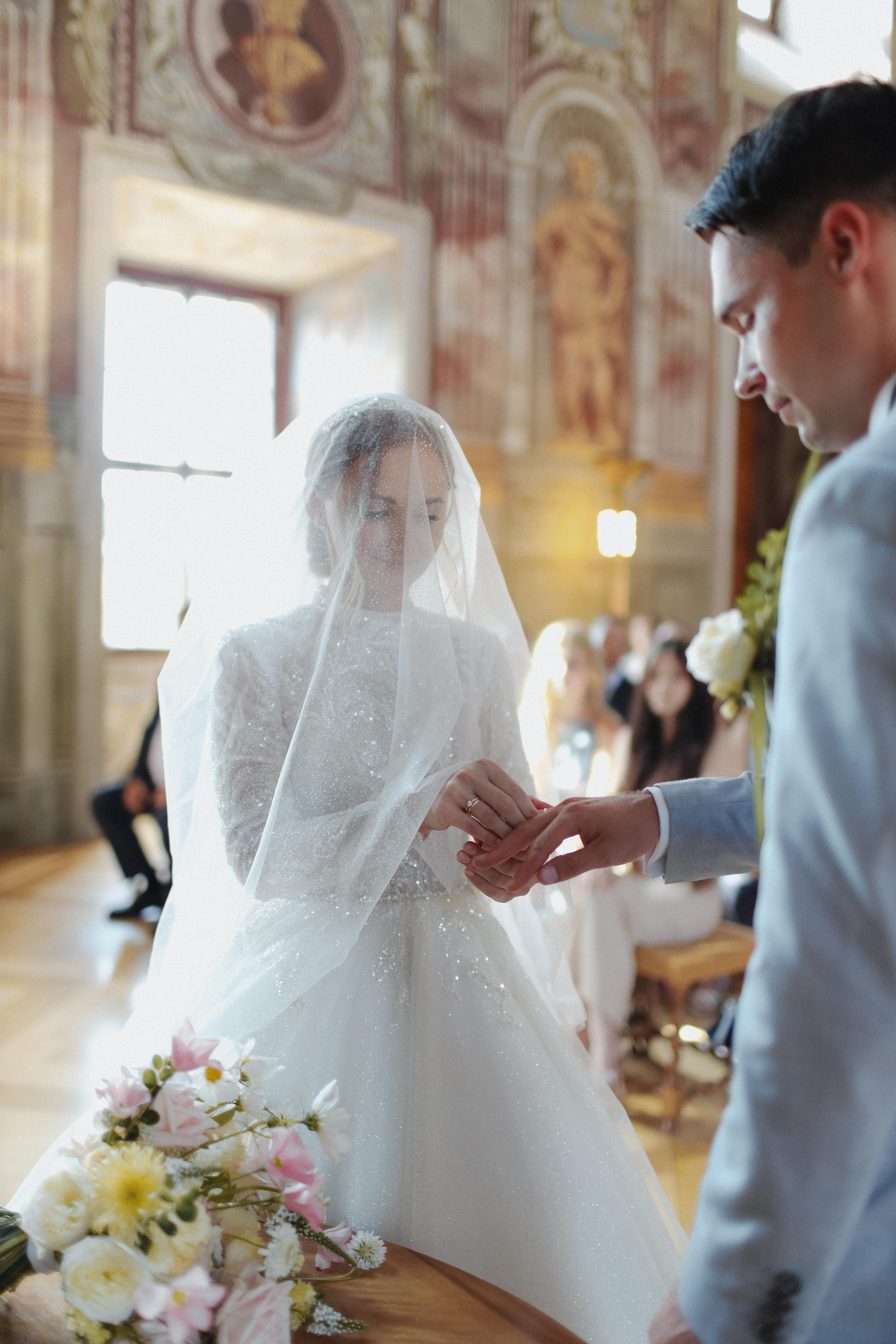 August 2023 — Elizabeth & Evgeniy. Свадебный, лав стори фотограф в Праге, Европе Елизавета Гриценко