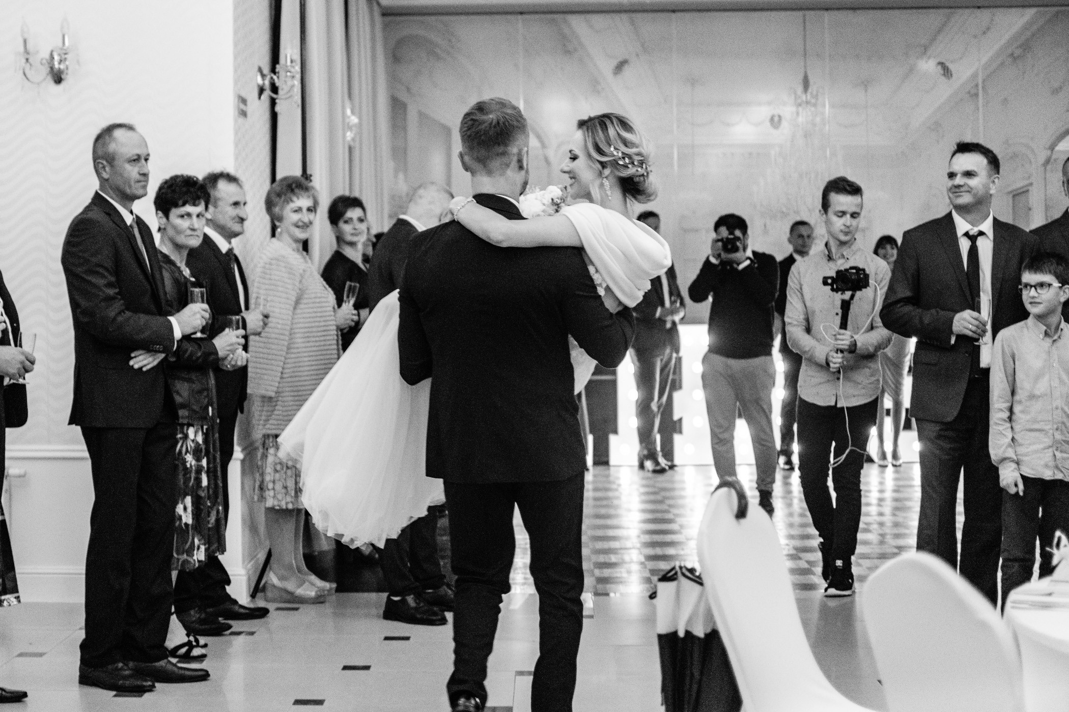 Okropna pogoda, piękna Panna młoda :). NK Picture - Fotograf Lublin, Warszawa