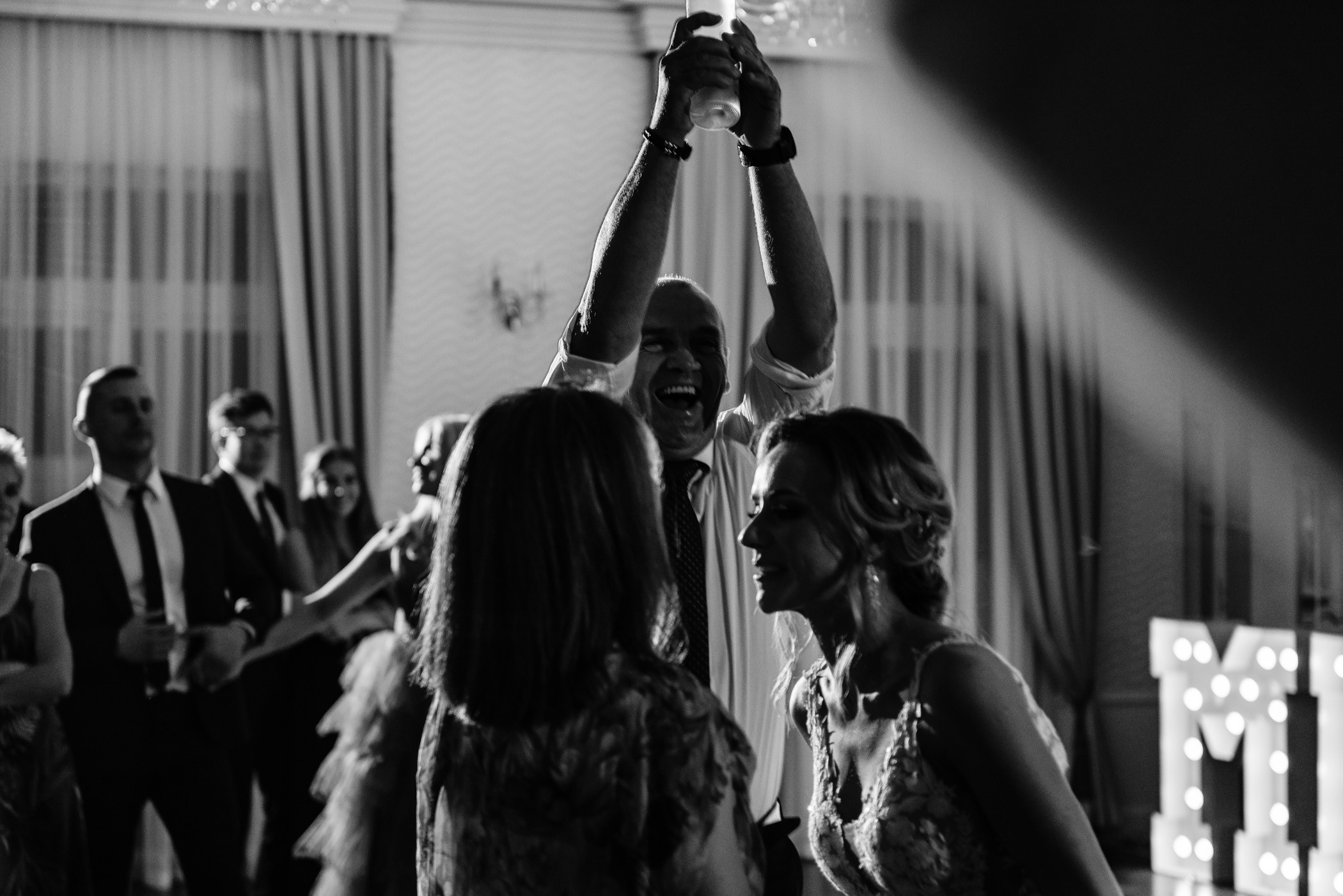 Okropna pogoda, piękna Panna młoda :). NK Picture - Fotograf Lublin, Warszawa