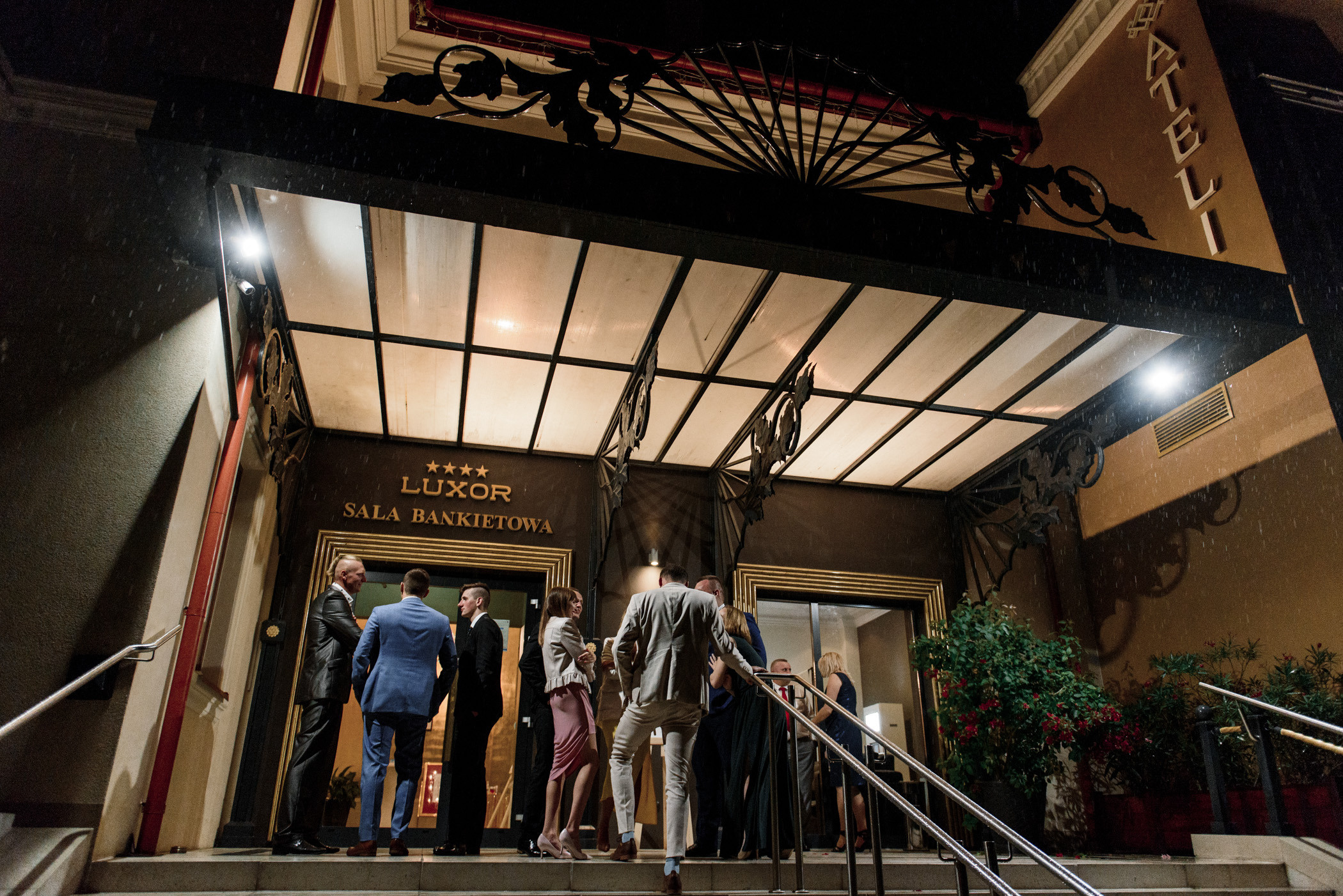 Okropna pogoda, piękna Panna młoda :). NK Picture - Fotograf Lublin, Warszawa