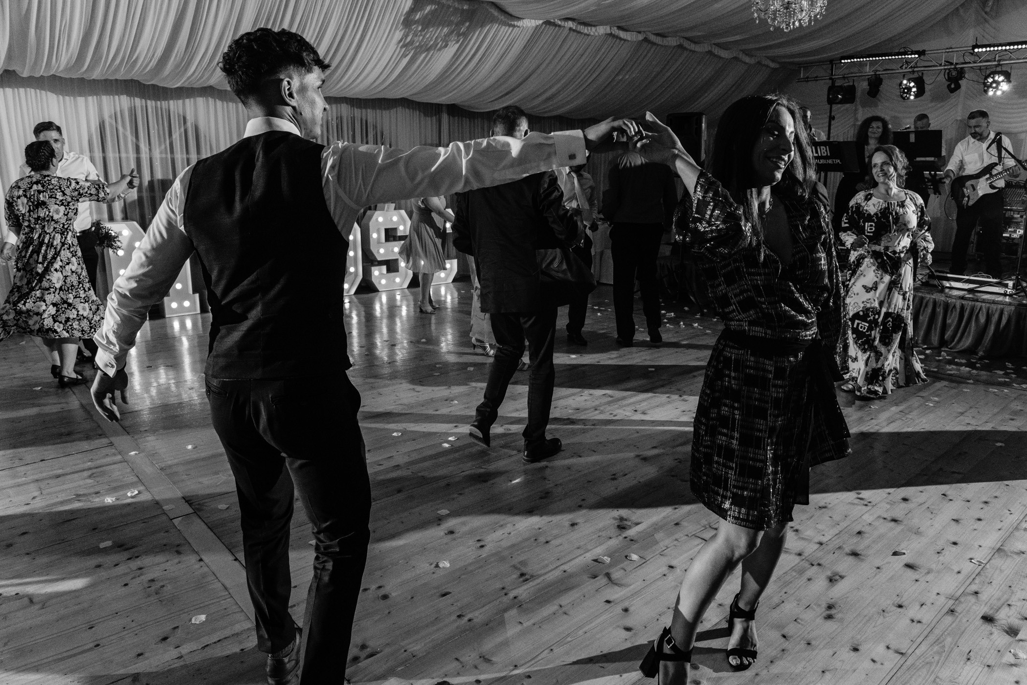 Namiot, emocje, rodzina, przyjaciele. NK Picture - Fotograf Lublin, Warszawa