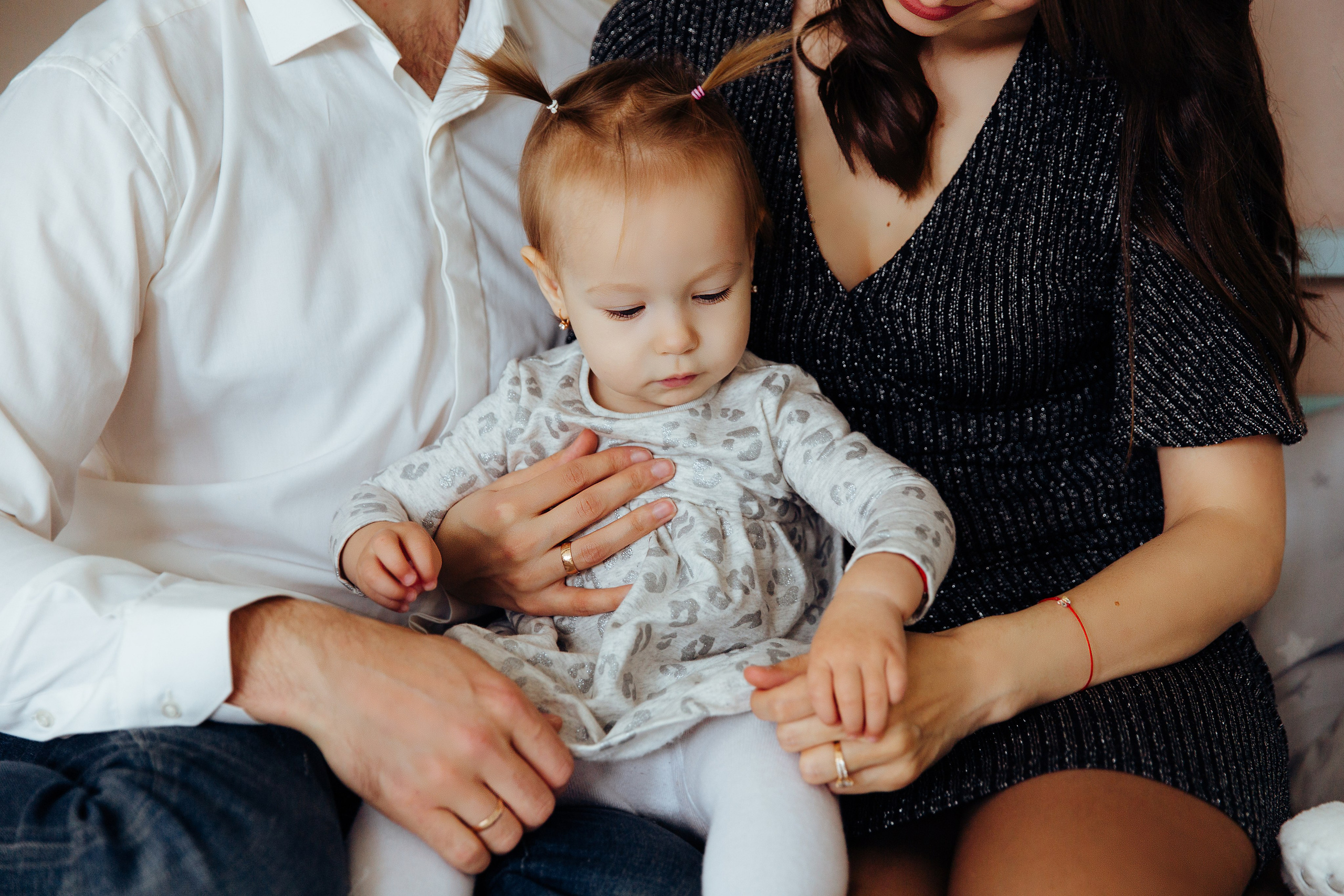 Magia sarbātorilor. Fotograf de nuntă și evenimente private!