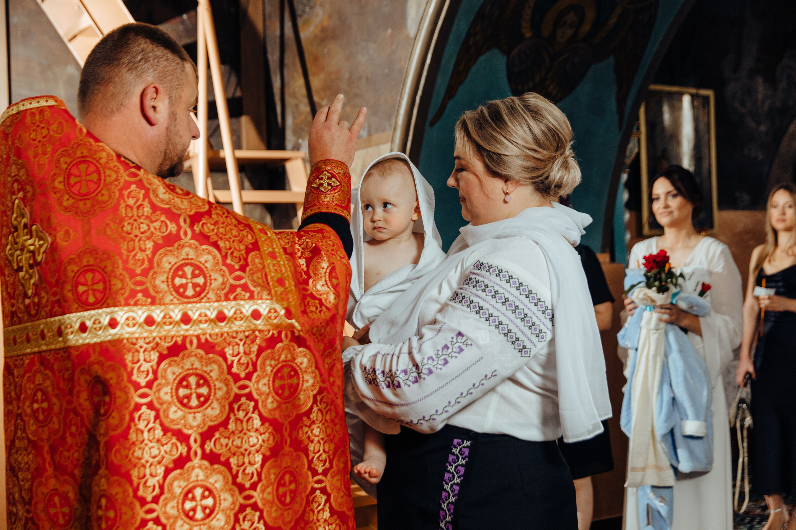 Botez Ionel. Fotograf de nuntă și evenimente private!