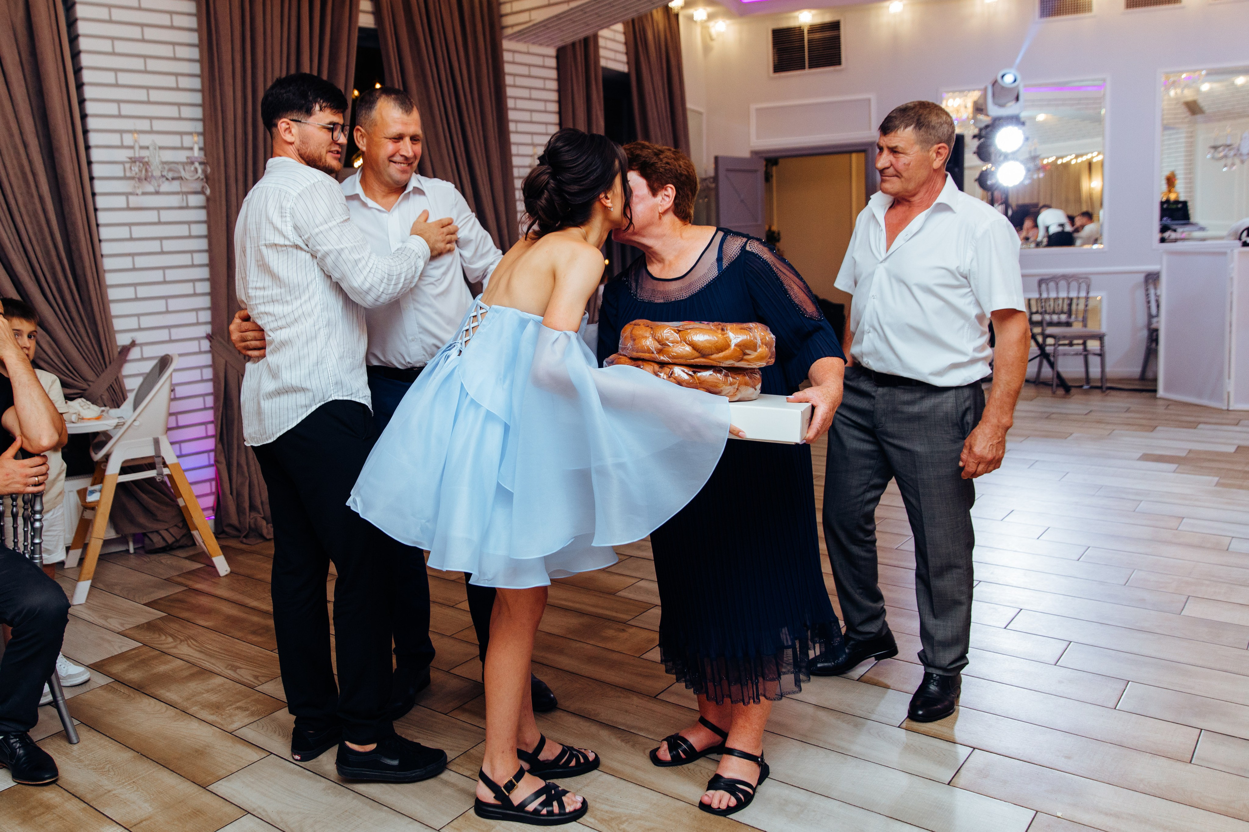 Antonia. Fotograf de nuntă și evenimente private!