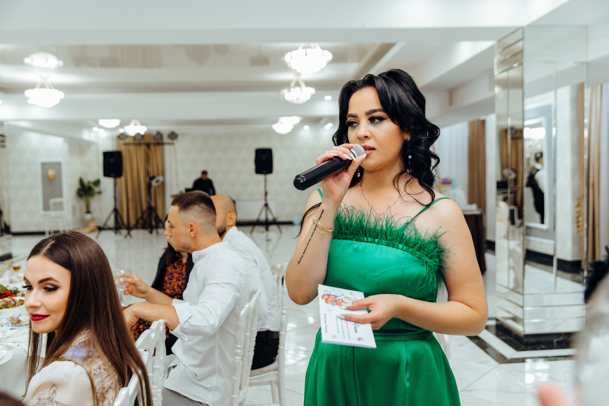 Emma. Fotograf de nuntă și evenimente private!